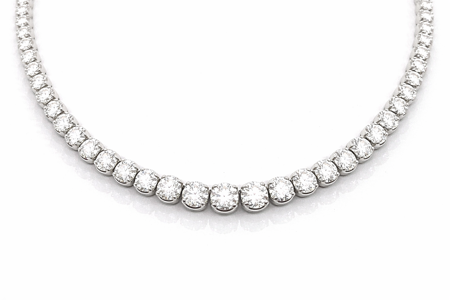 WHITE GOLD DIAMOND TENNIS NECKLACE