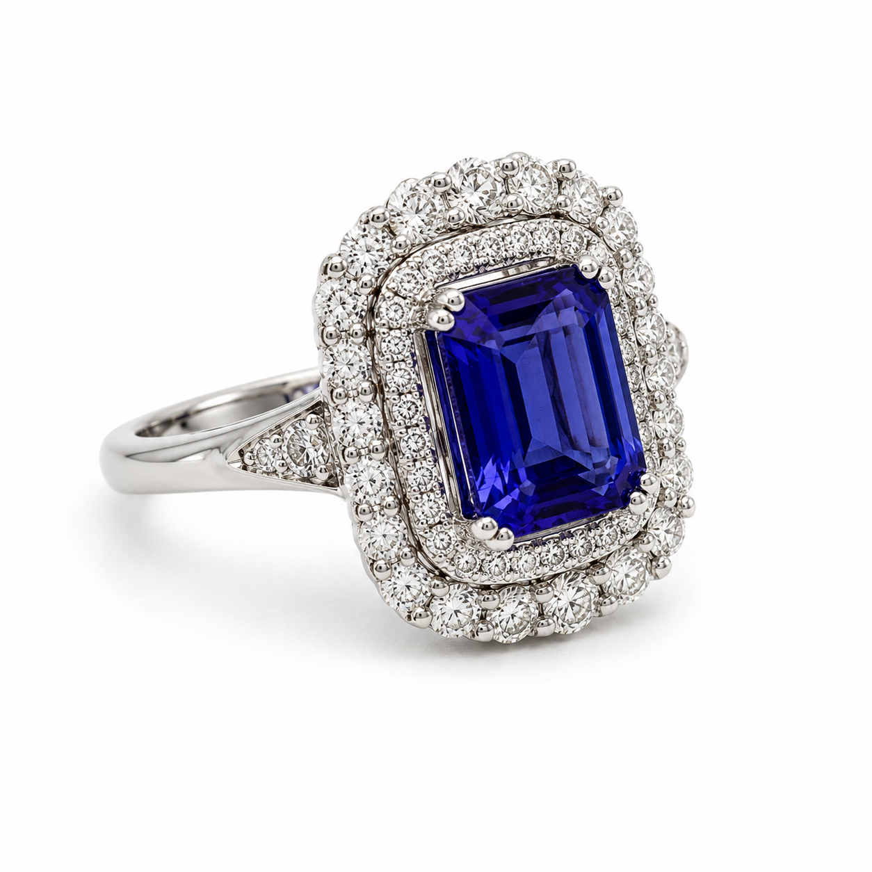 White Gold Tanzanite and Daimond Ring