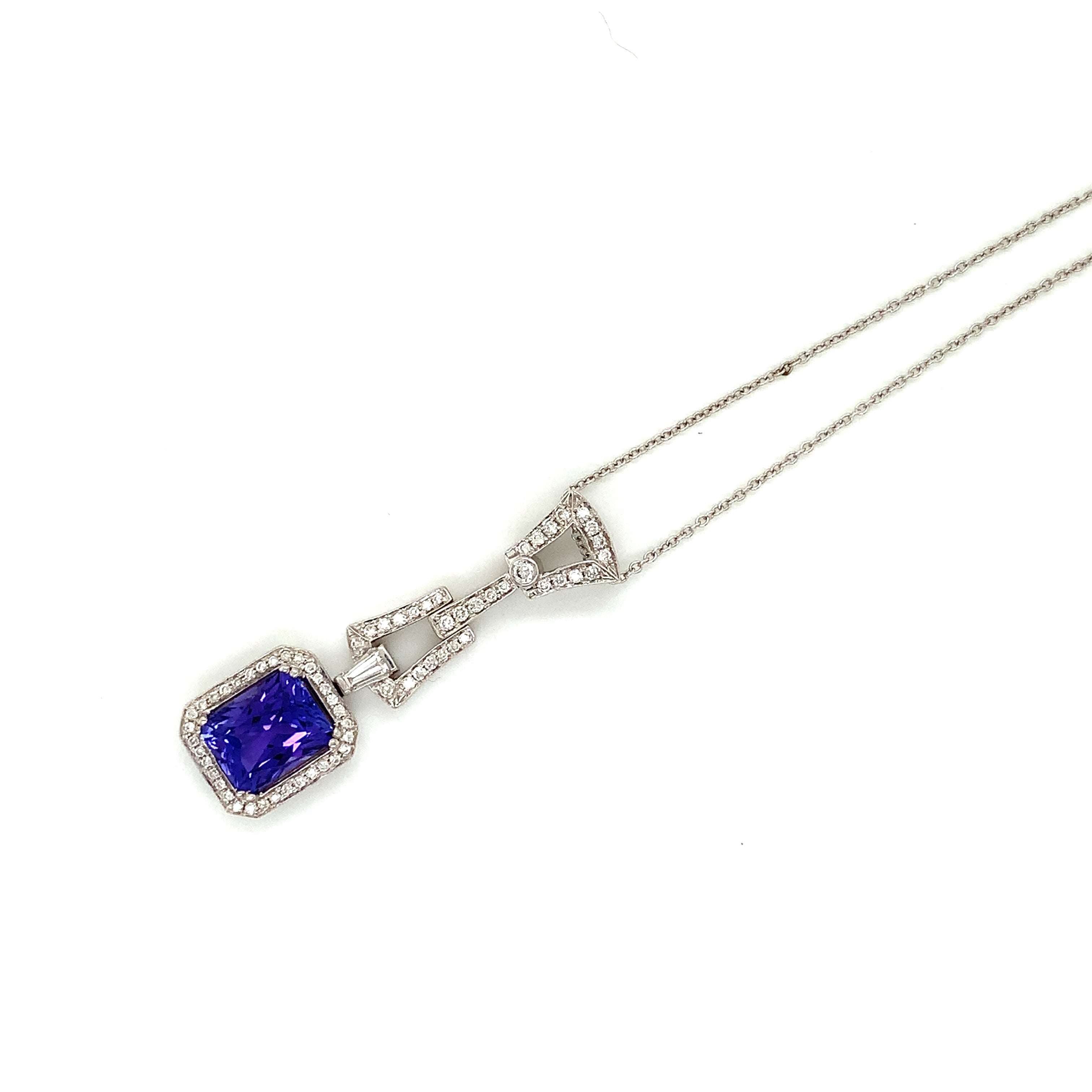 White Gold Pendant Necklace with Tanzanite Stones