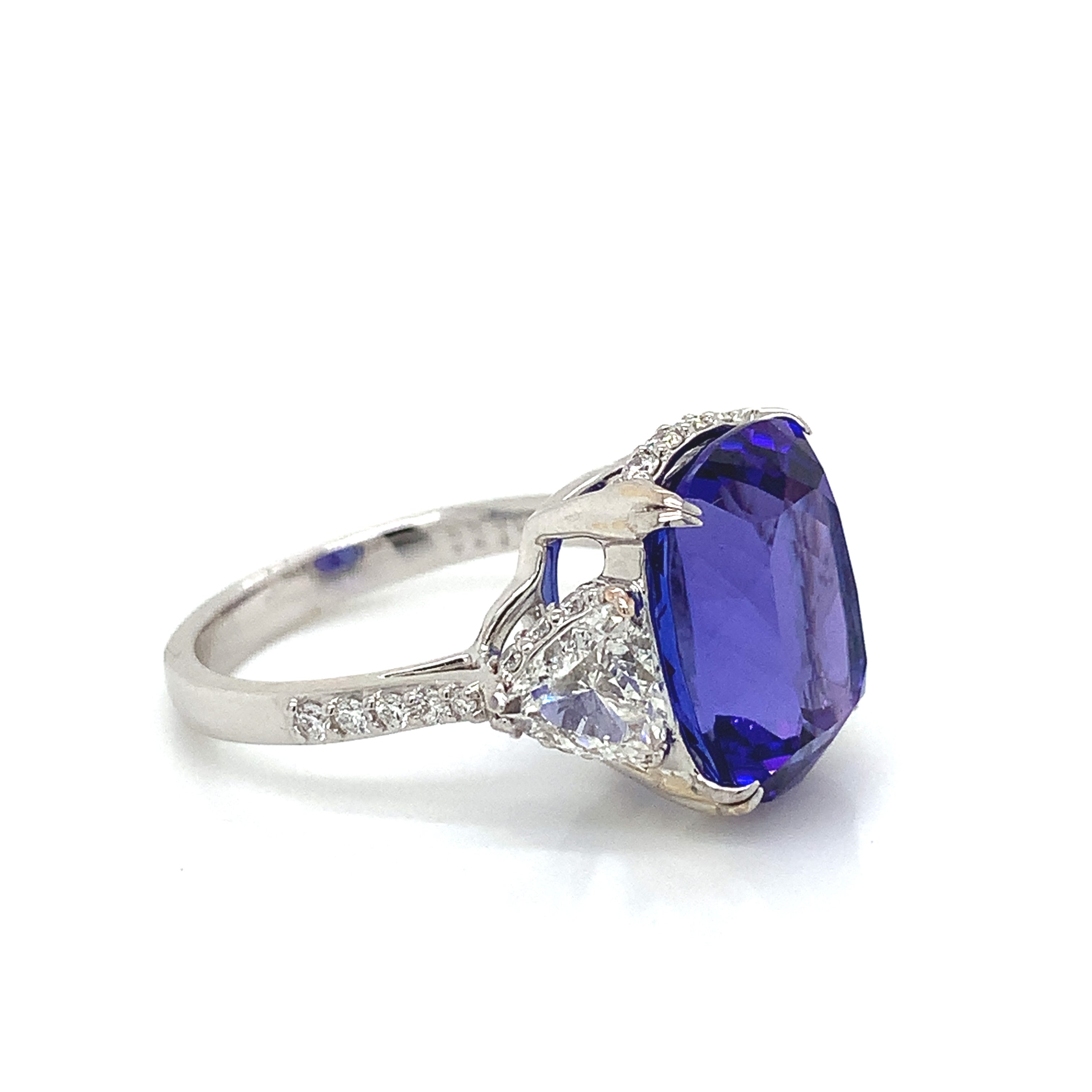 White Gold Drop Ring with Diamond, Tanzanite Stones