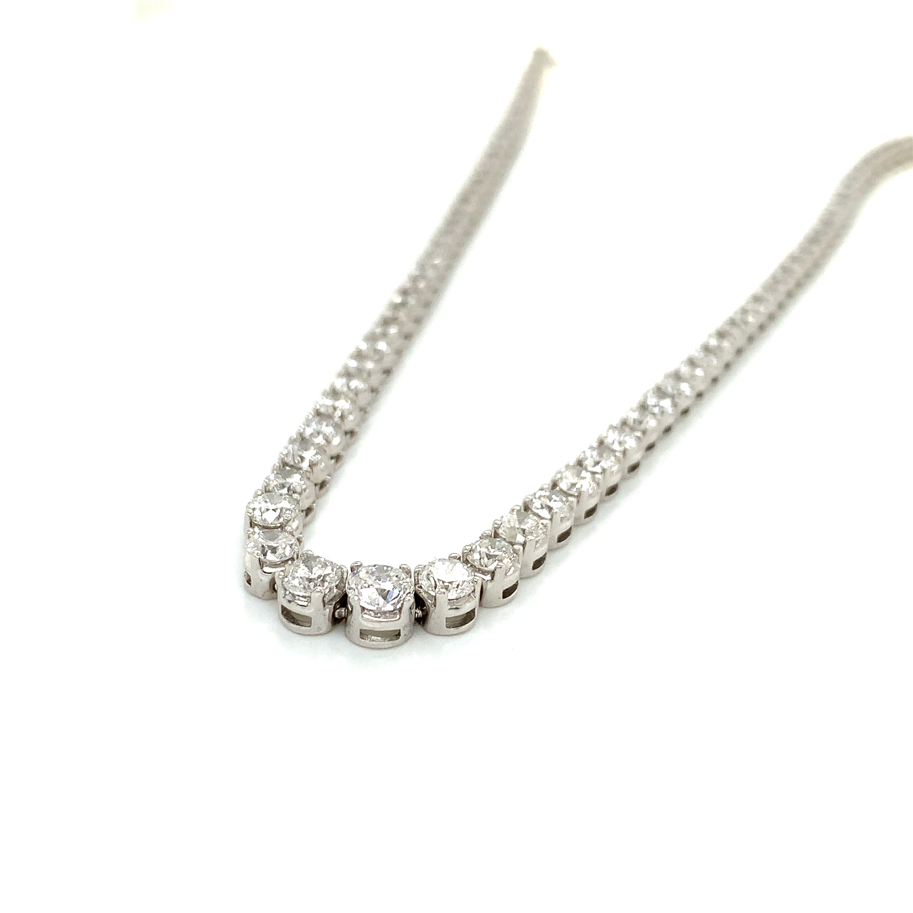 DIAMOND NECKLACE