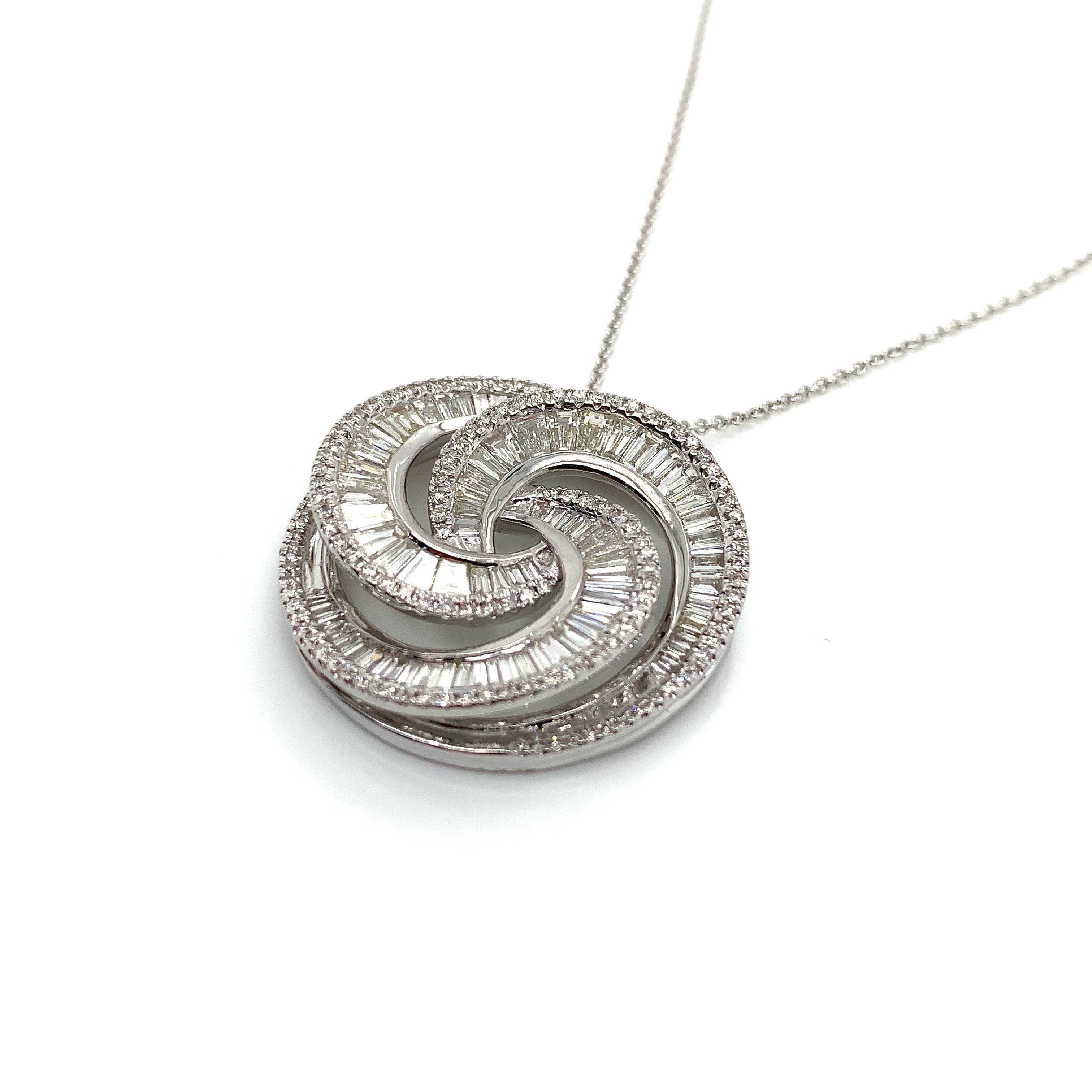 DIAMOND NECKLACE