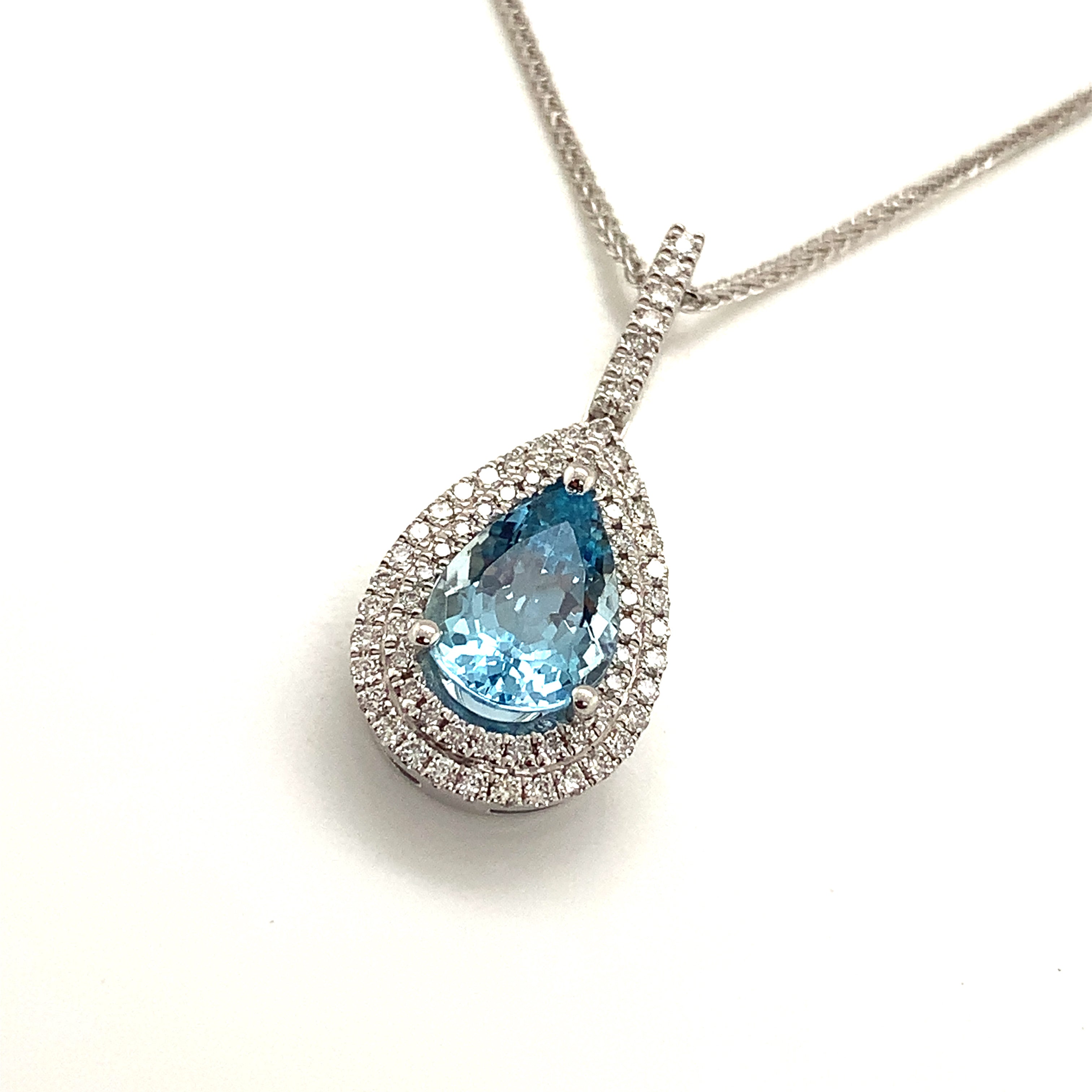 White Gold Pendant Necklace with Aquamarine, Diamond Stones