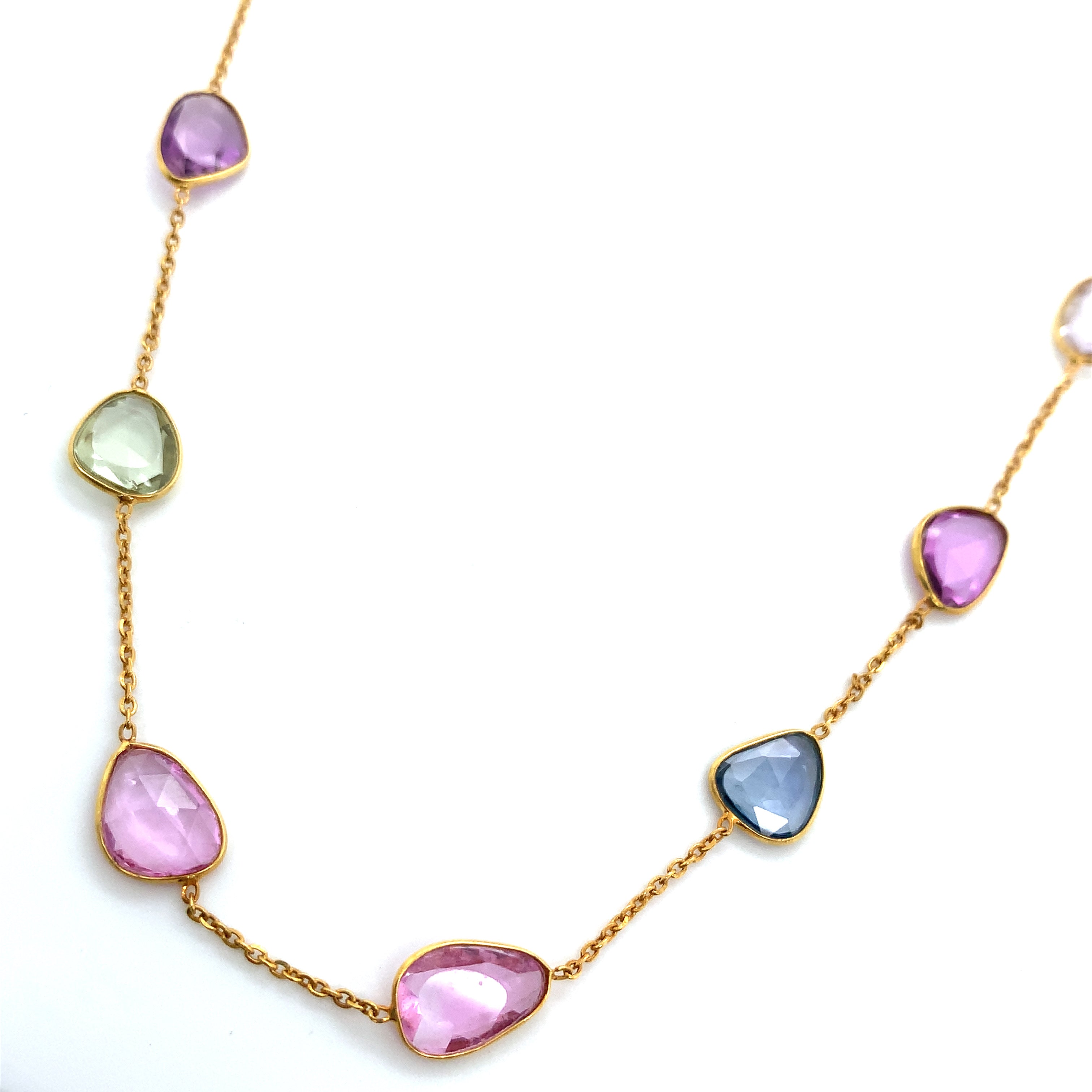 Yellow Gold Chain Necklace with Sapphire Stones
