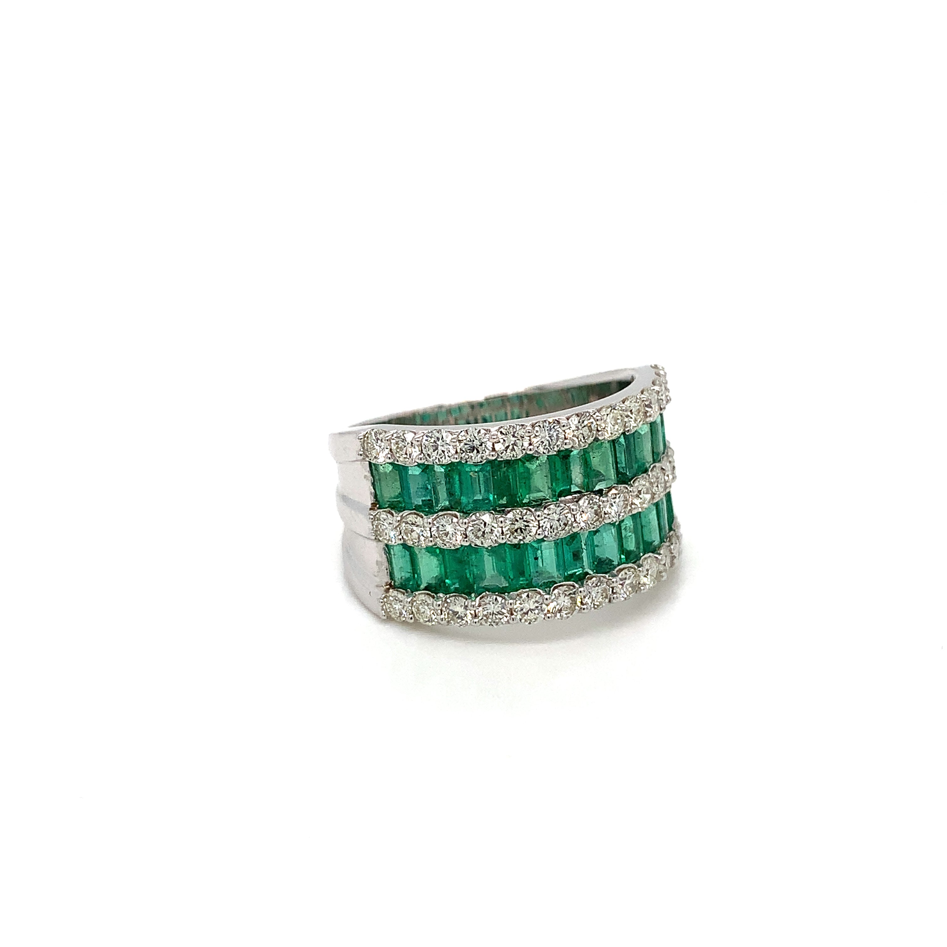 White Gold Ring with Diamond, Emerald Stones