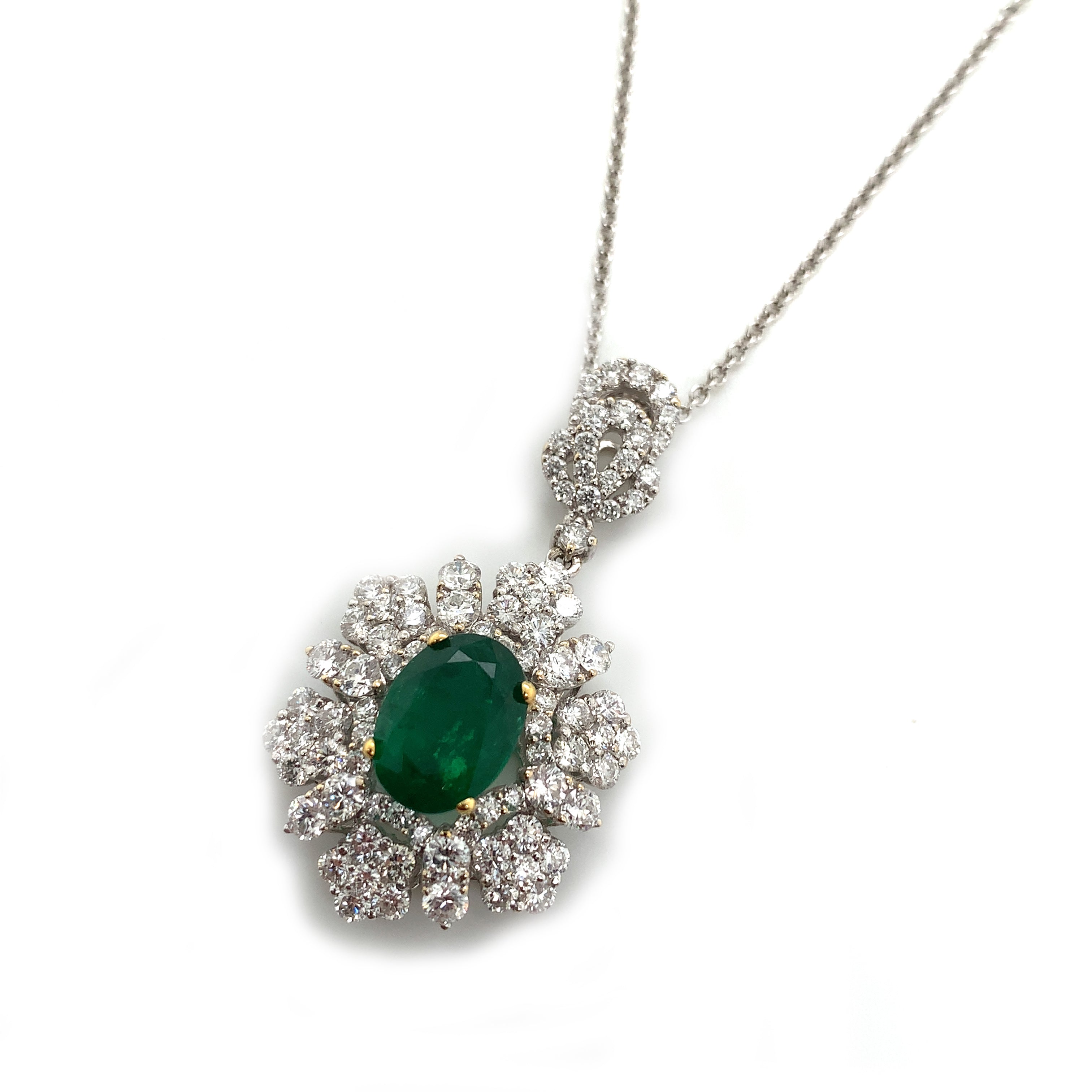 EMERALD SNOWFLAKE PENDANT