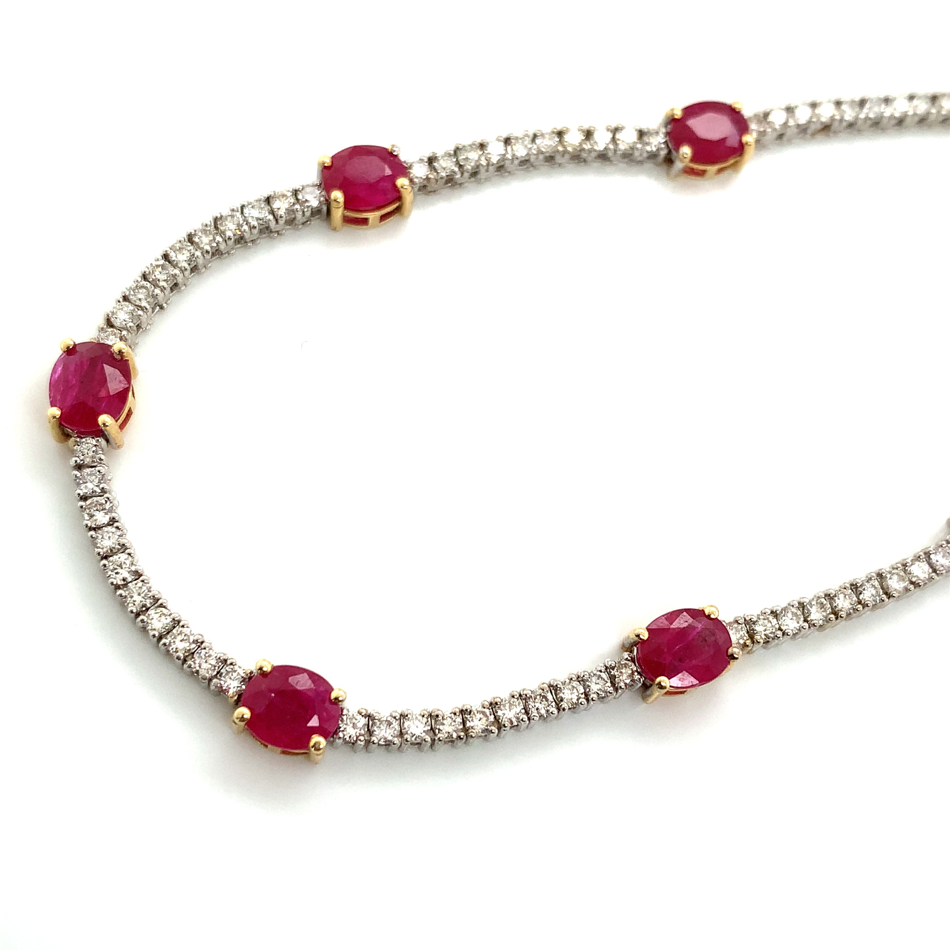 RUBY NECKLACE