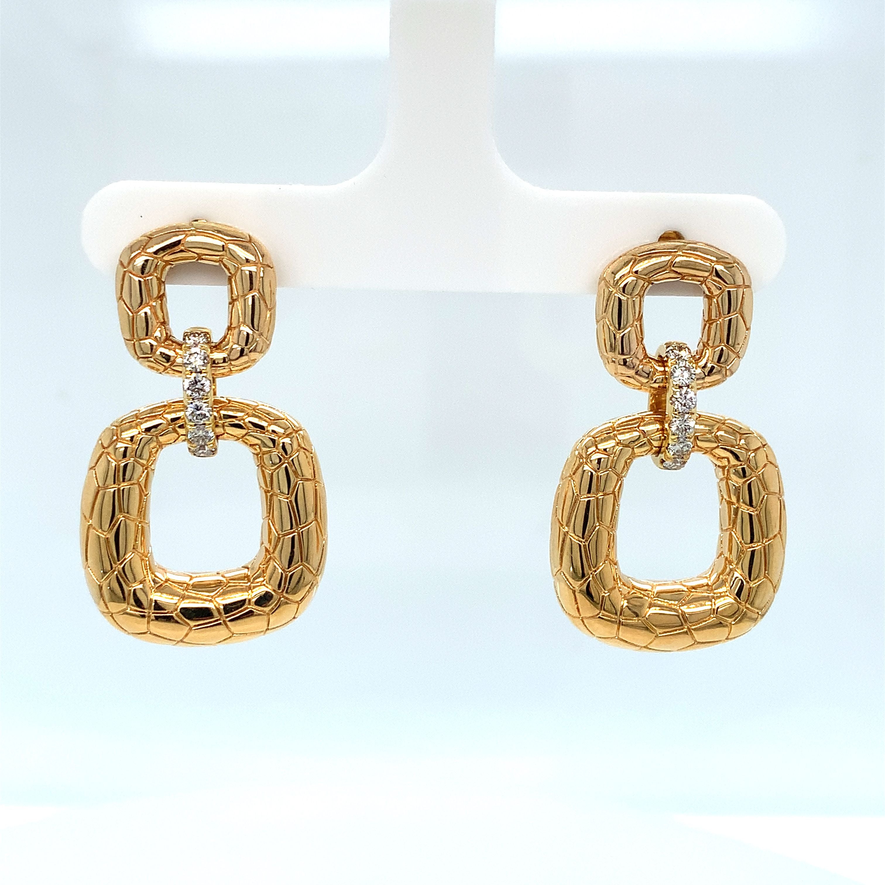 GOLD DIAMOND MAJESTIC EARRINGS