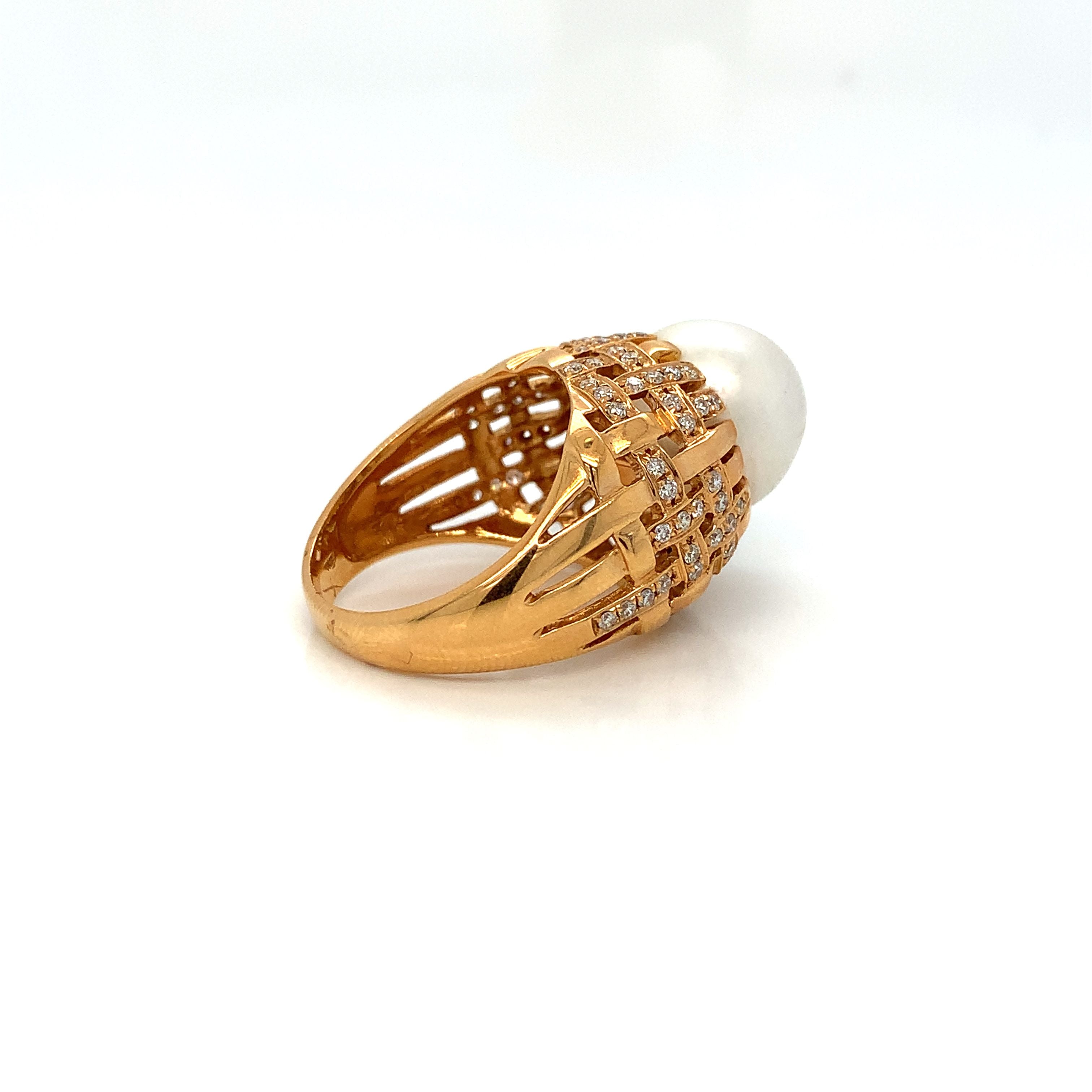 Yellow Gold Ring with Diamond, Pearl Stones