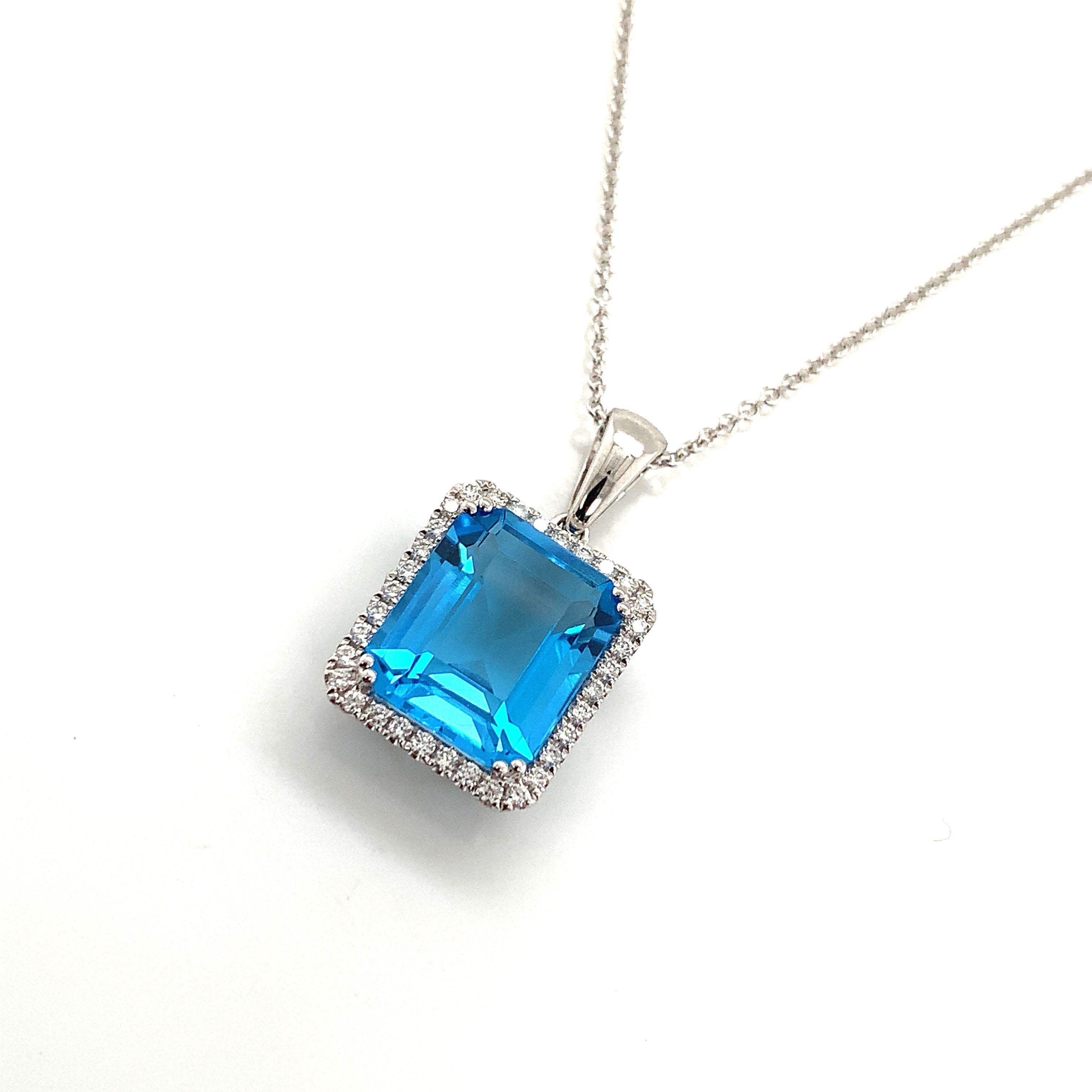 BLUE TOPAZ SQUARE NECKLACE