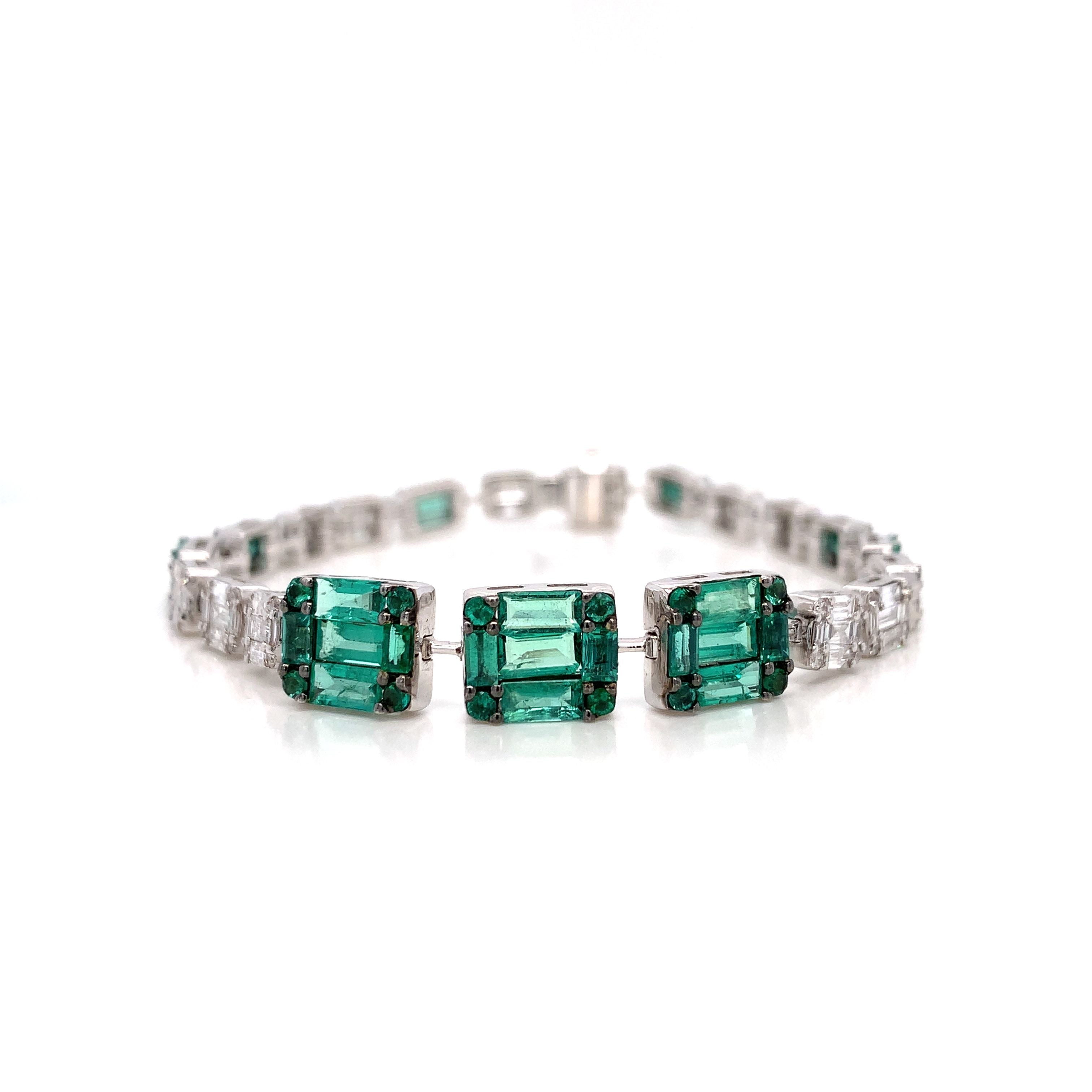 EMERALD TRIO DIAMOND BRACELET