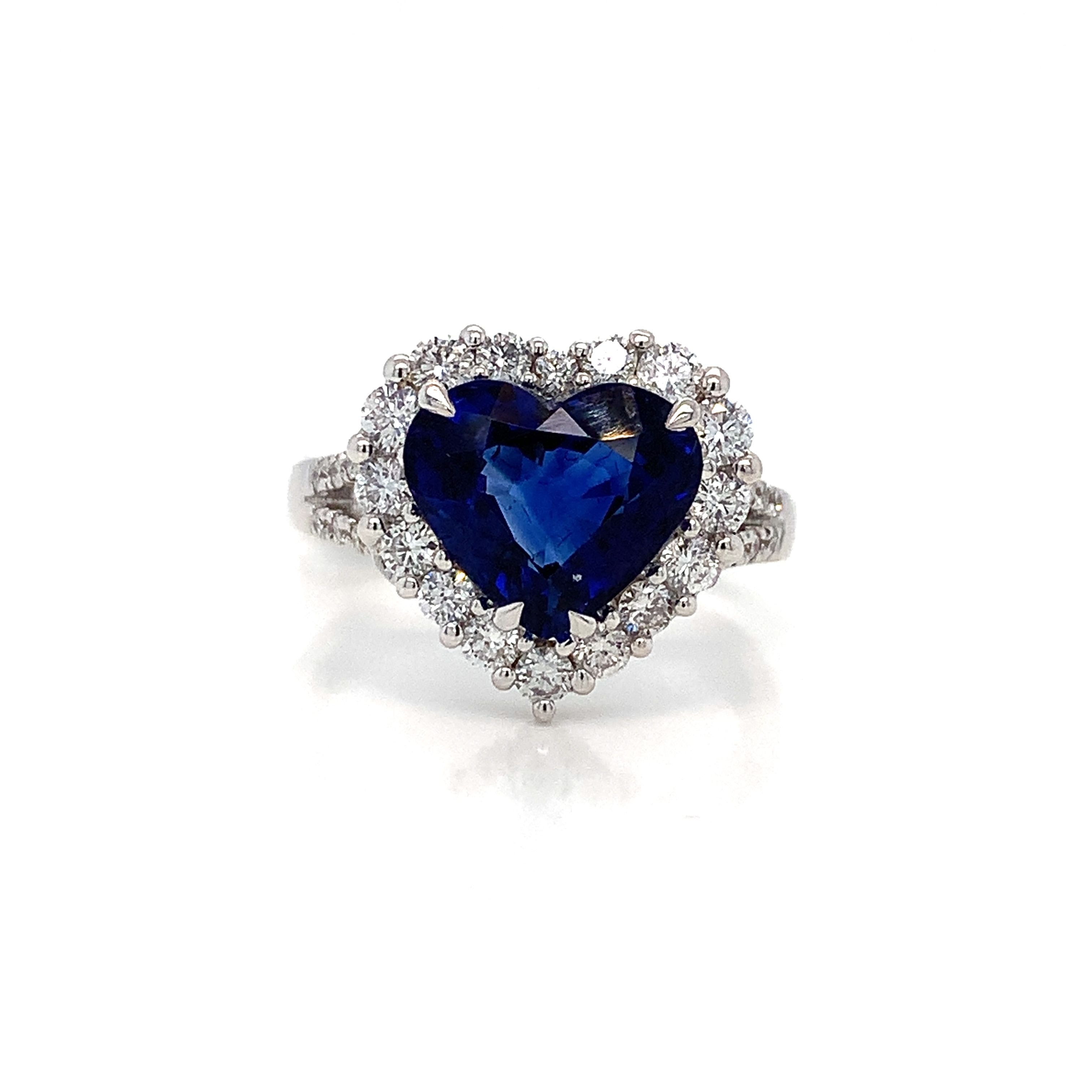 SAPPHIRE HEART SHAPED RING