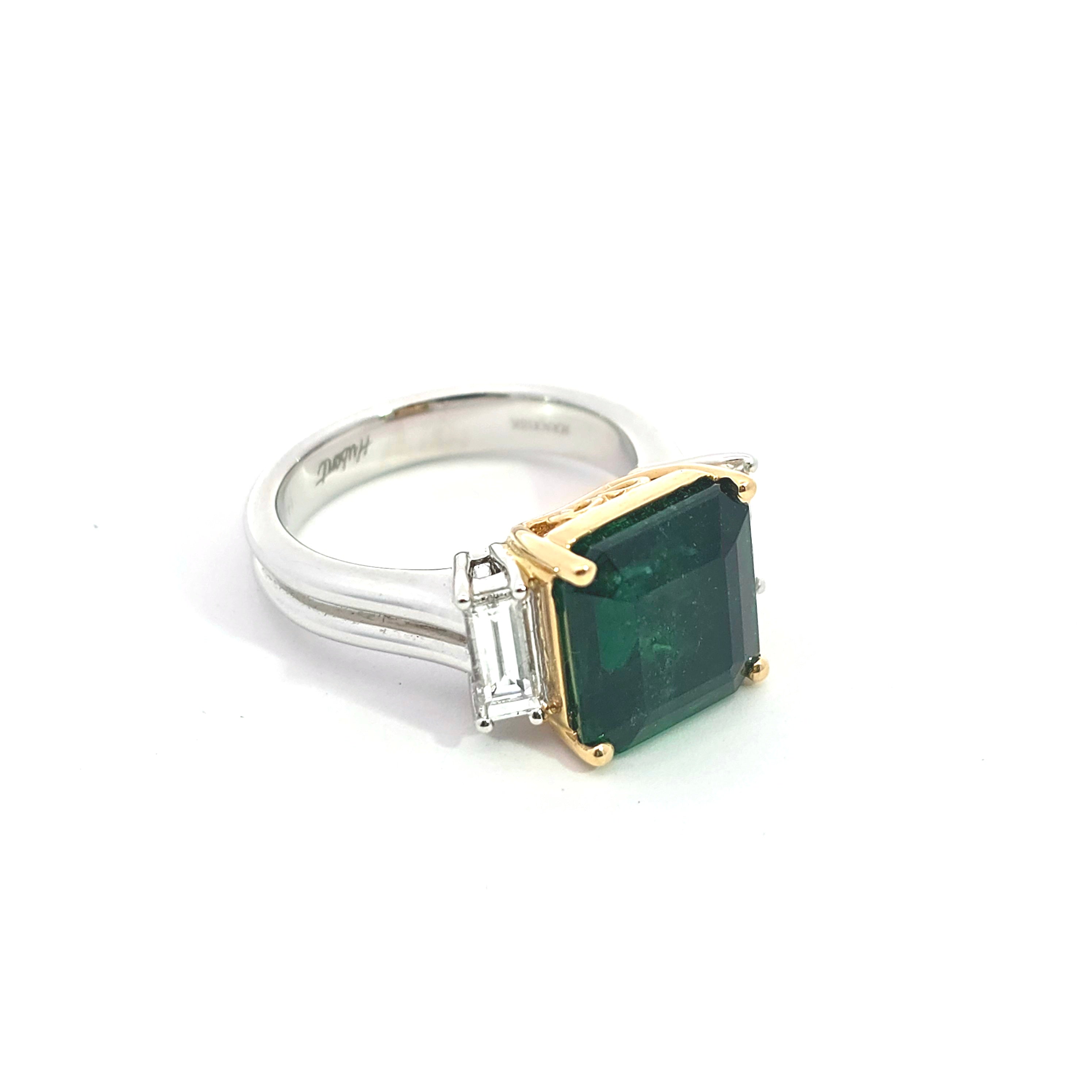 WHITE GOLD RING