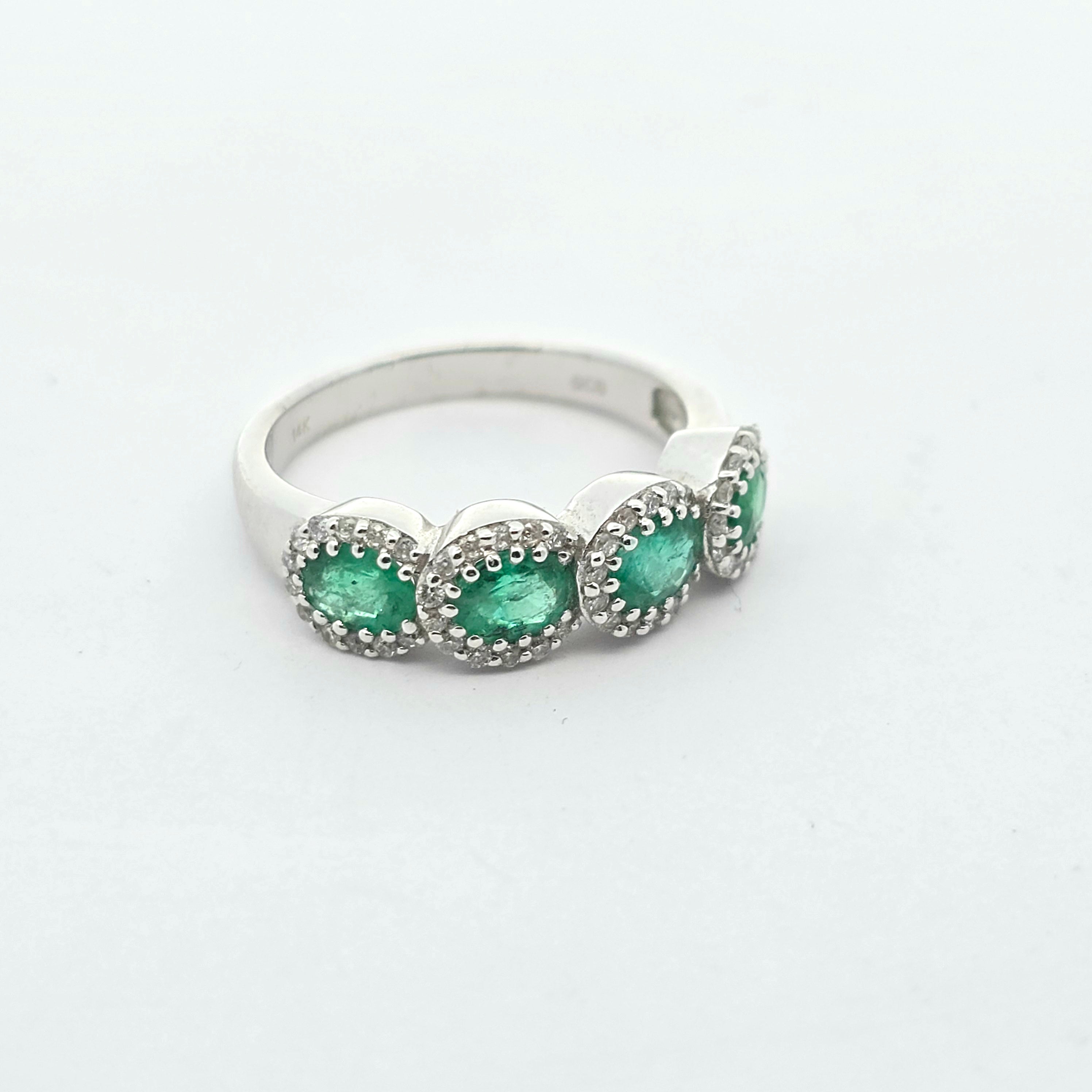 White Gold Ring with Diamond, Emerald Stones