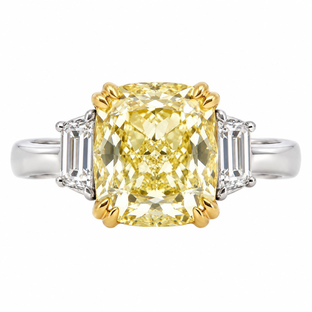 Platinum Fancy-Solitaire Diamon Ring