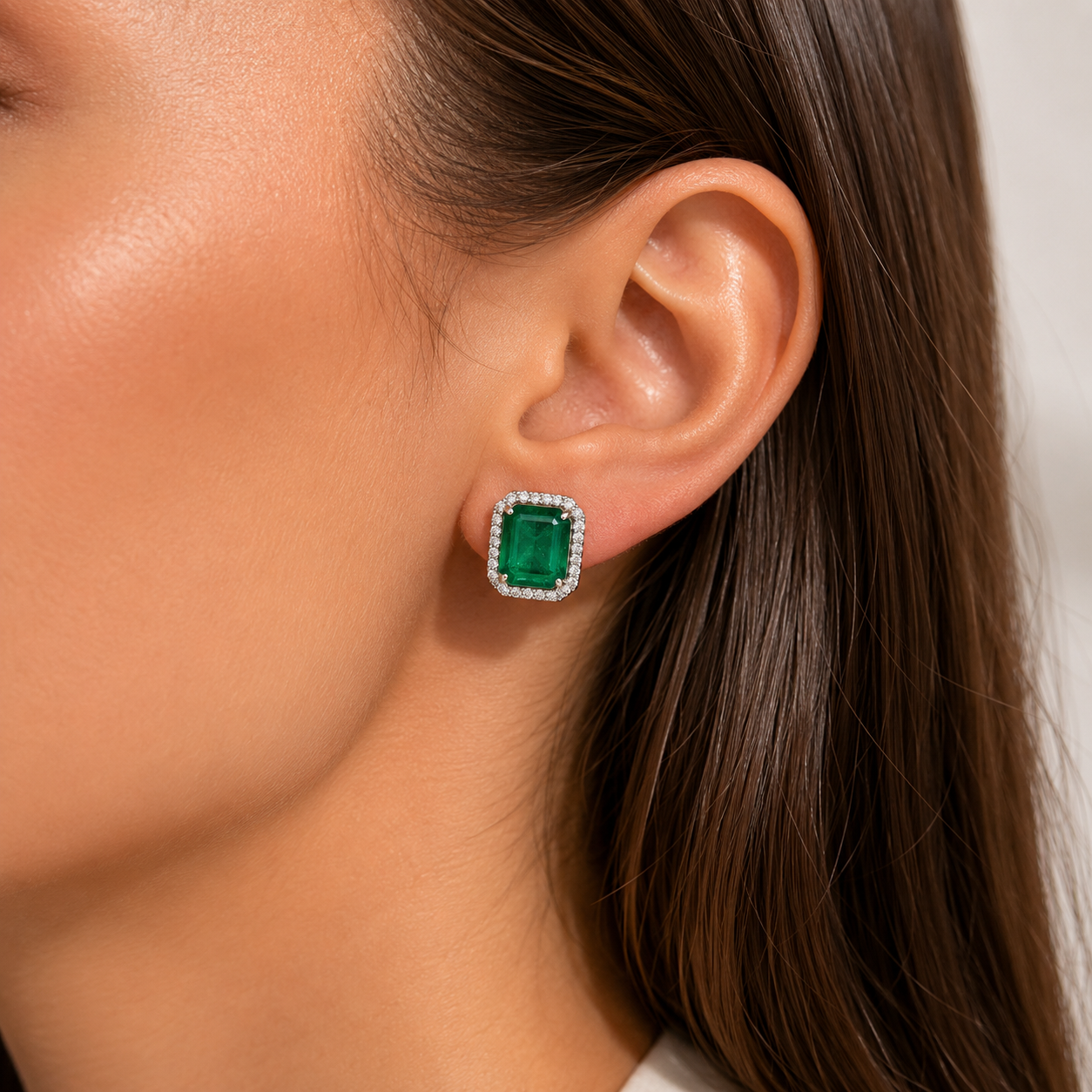 White Gold Emerald Earrings