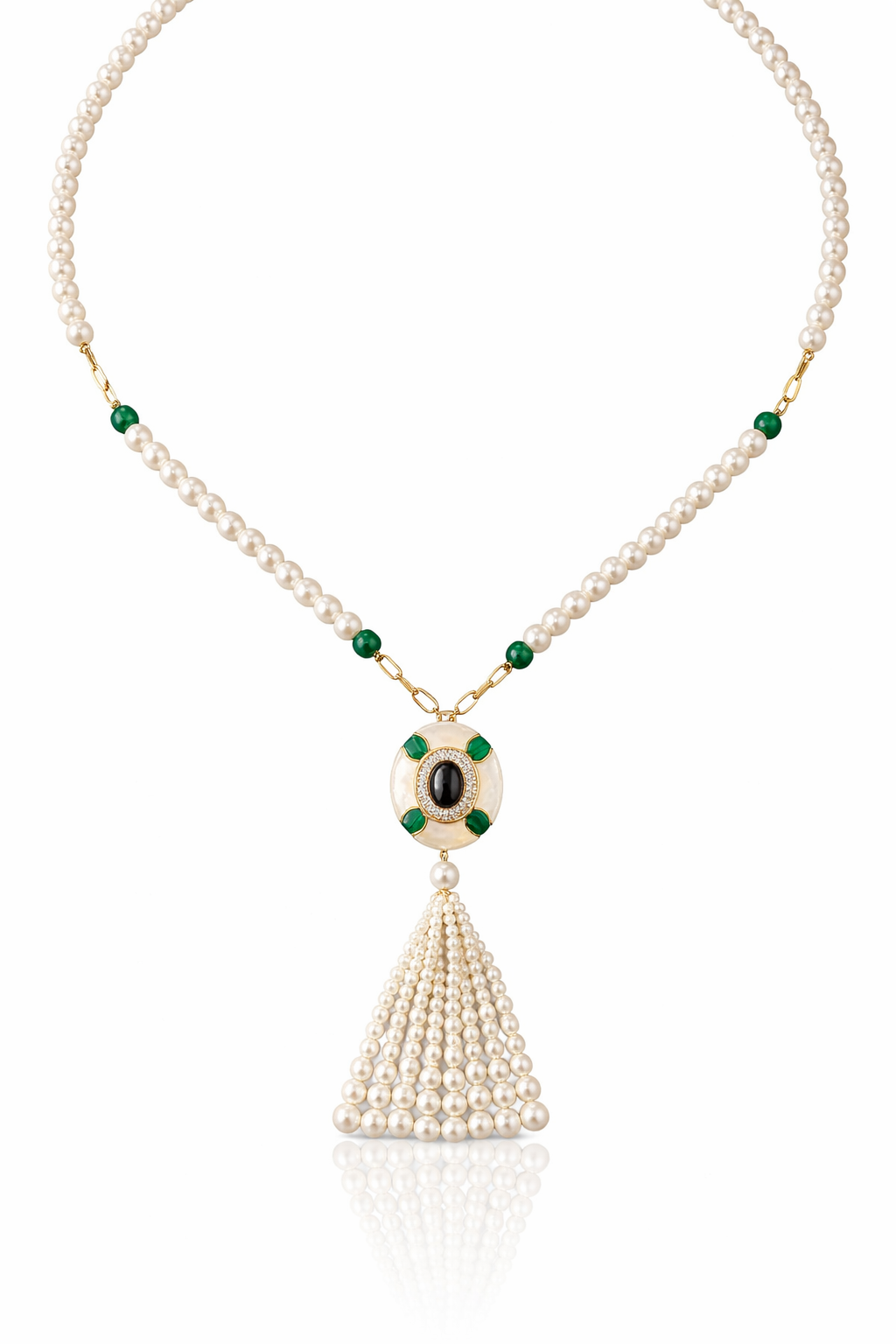 Malachite, Mother of pearl and Diamond Necklace