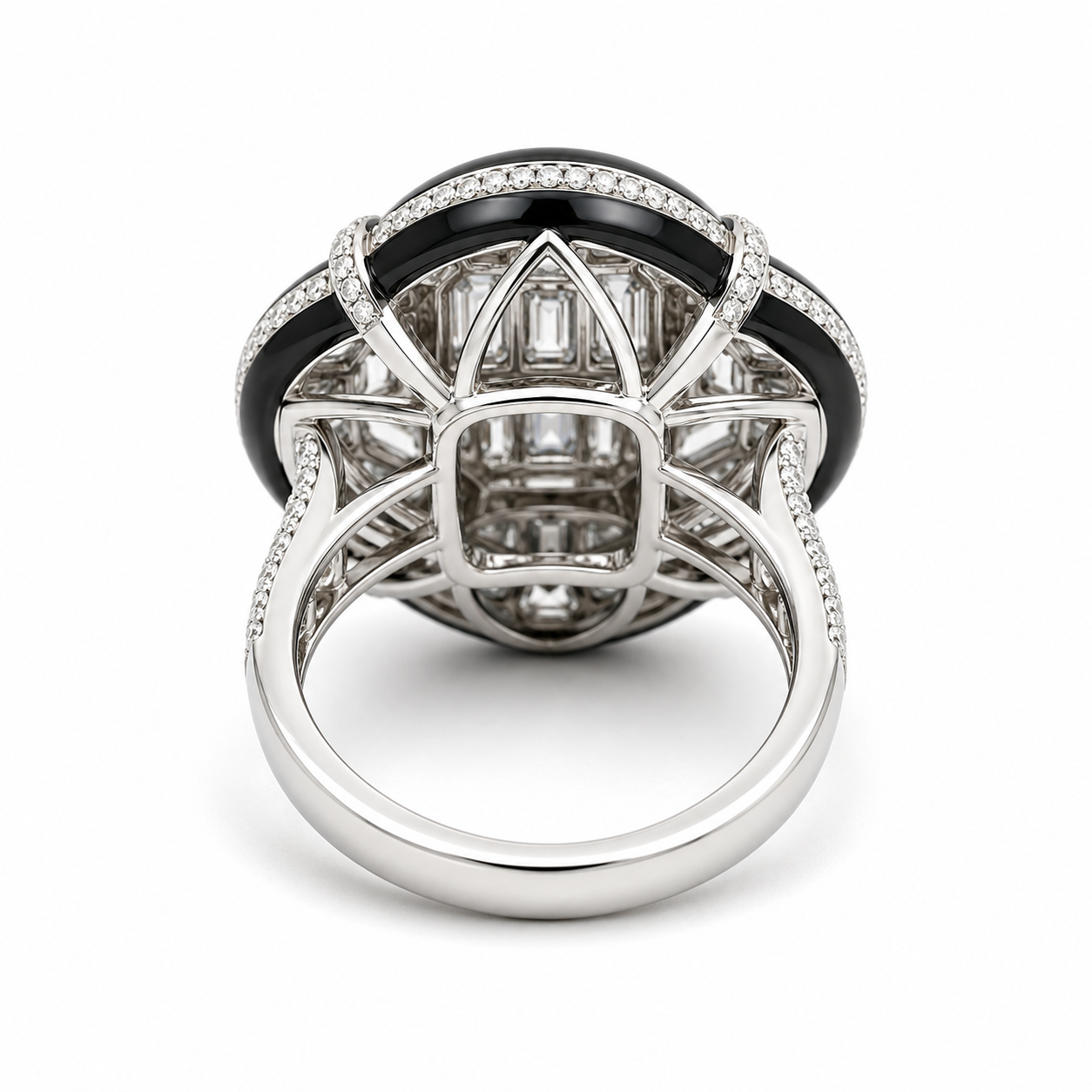 White Gold Diamond and Onix Ring