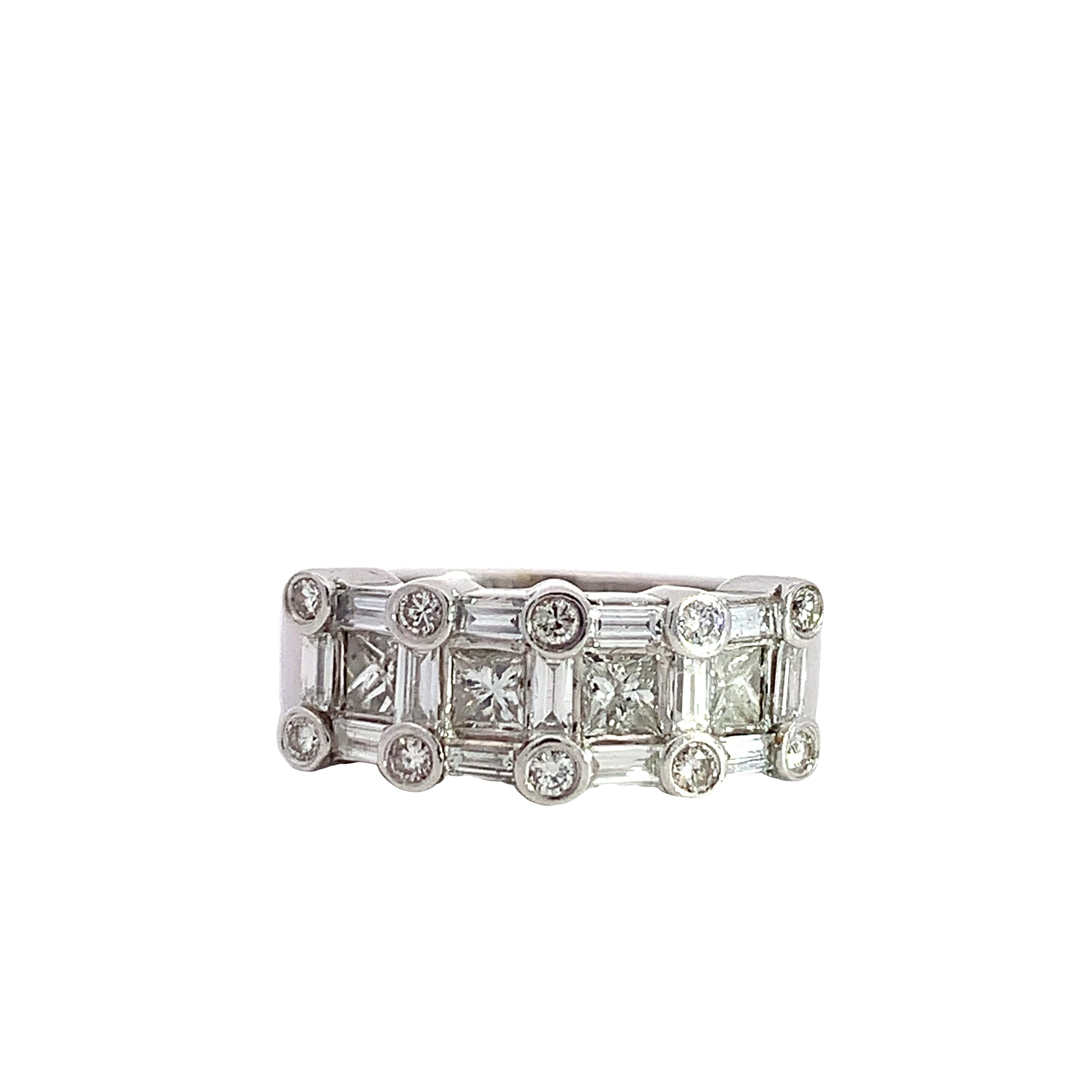 DIAMOND RING