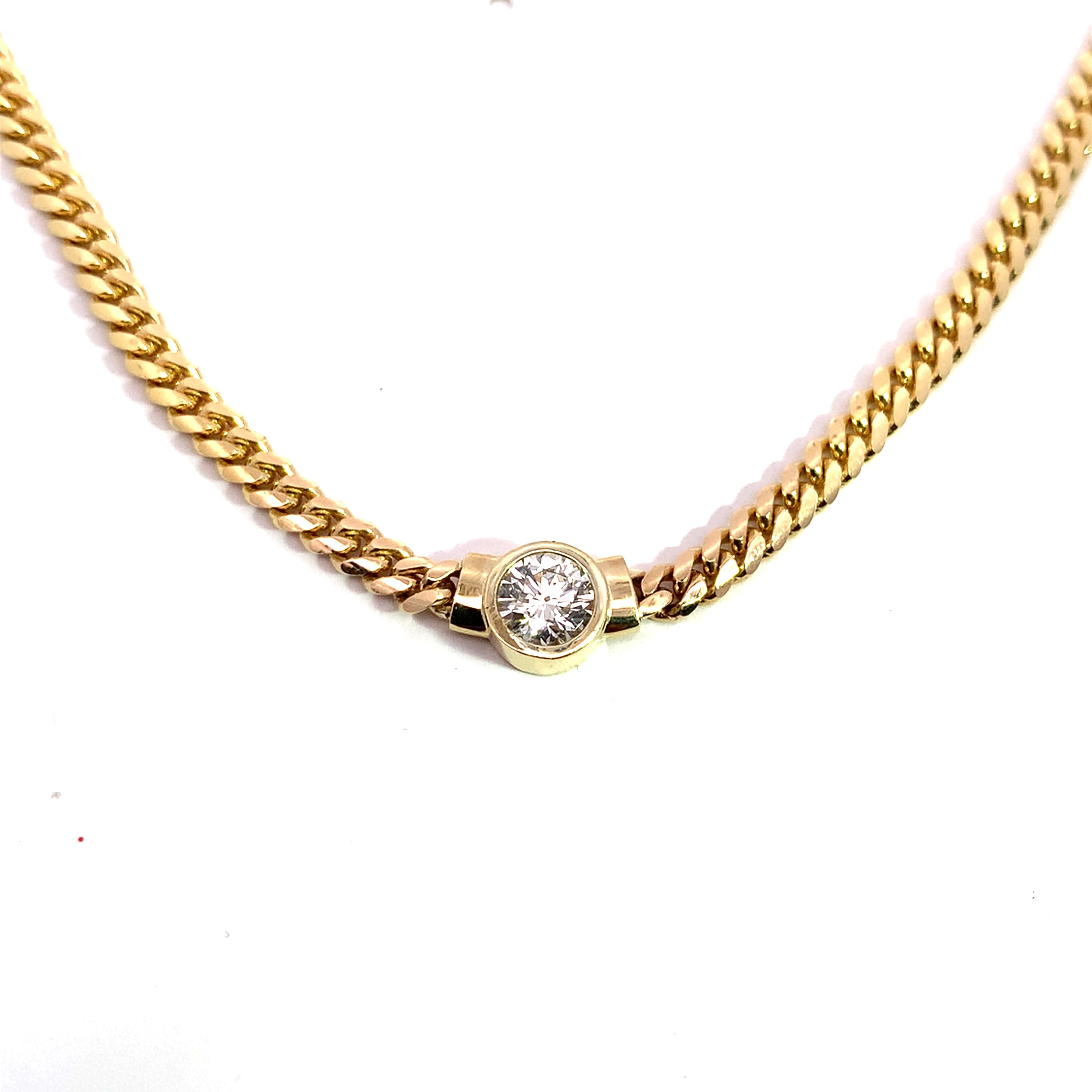 YELLOW GOLD DIAMOND NECKLACE