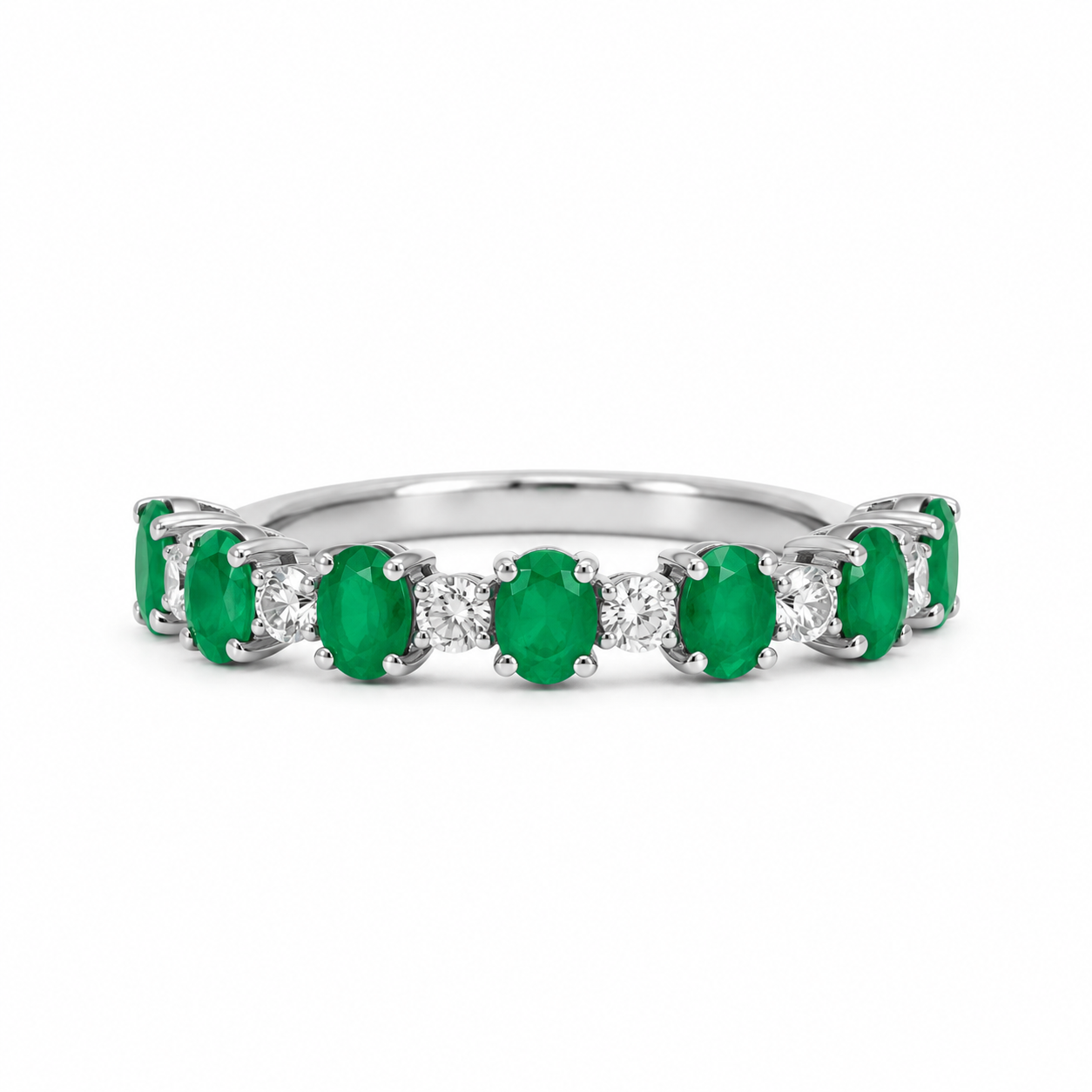 White Gold Emerald and Daimond Ring