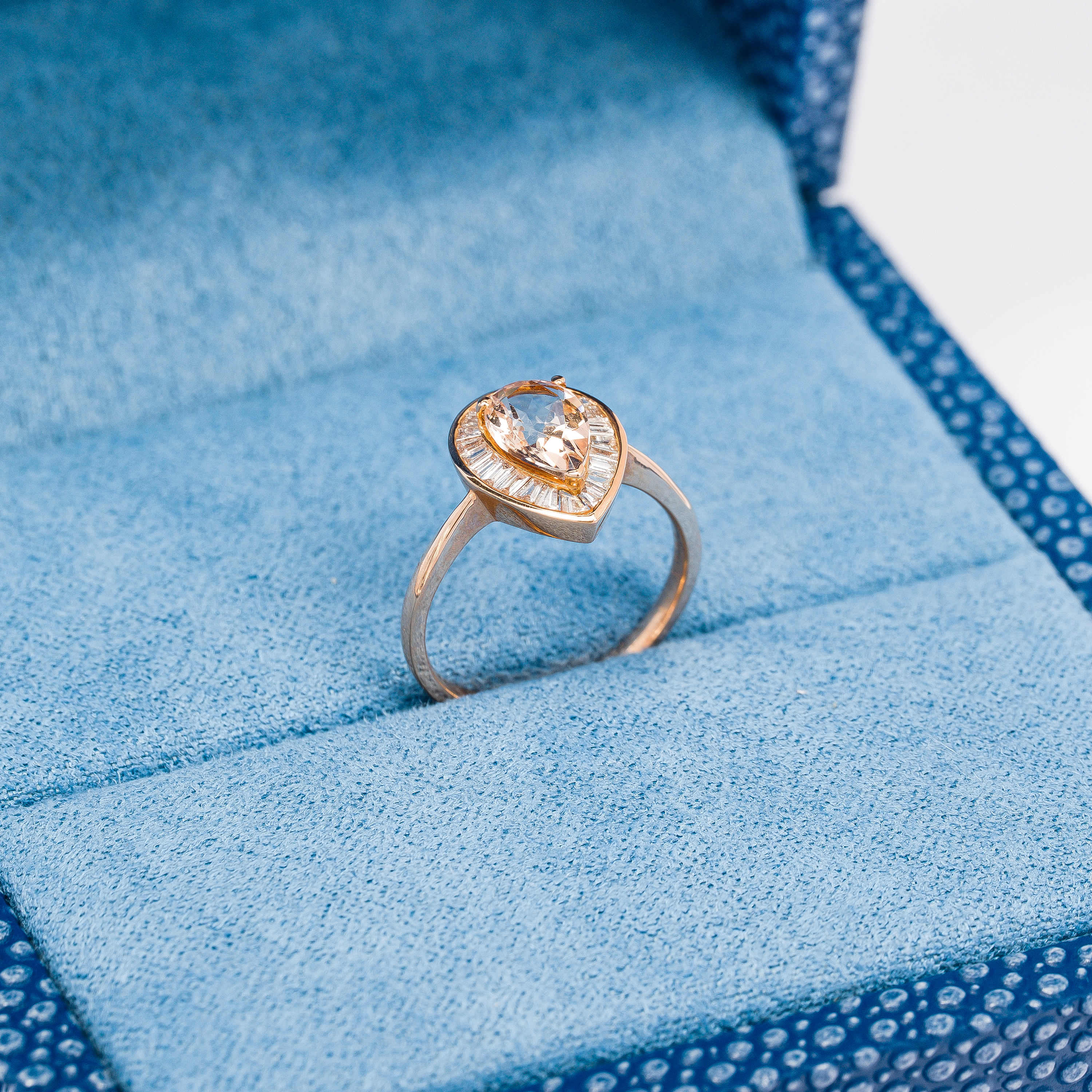 MORGANITE PEAR RING