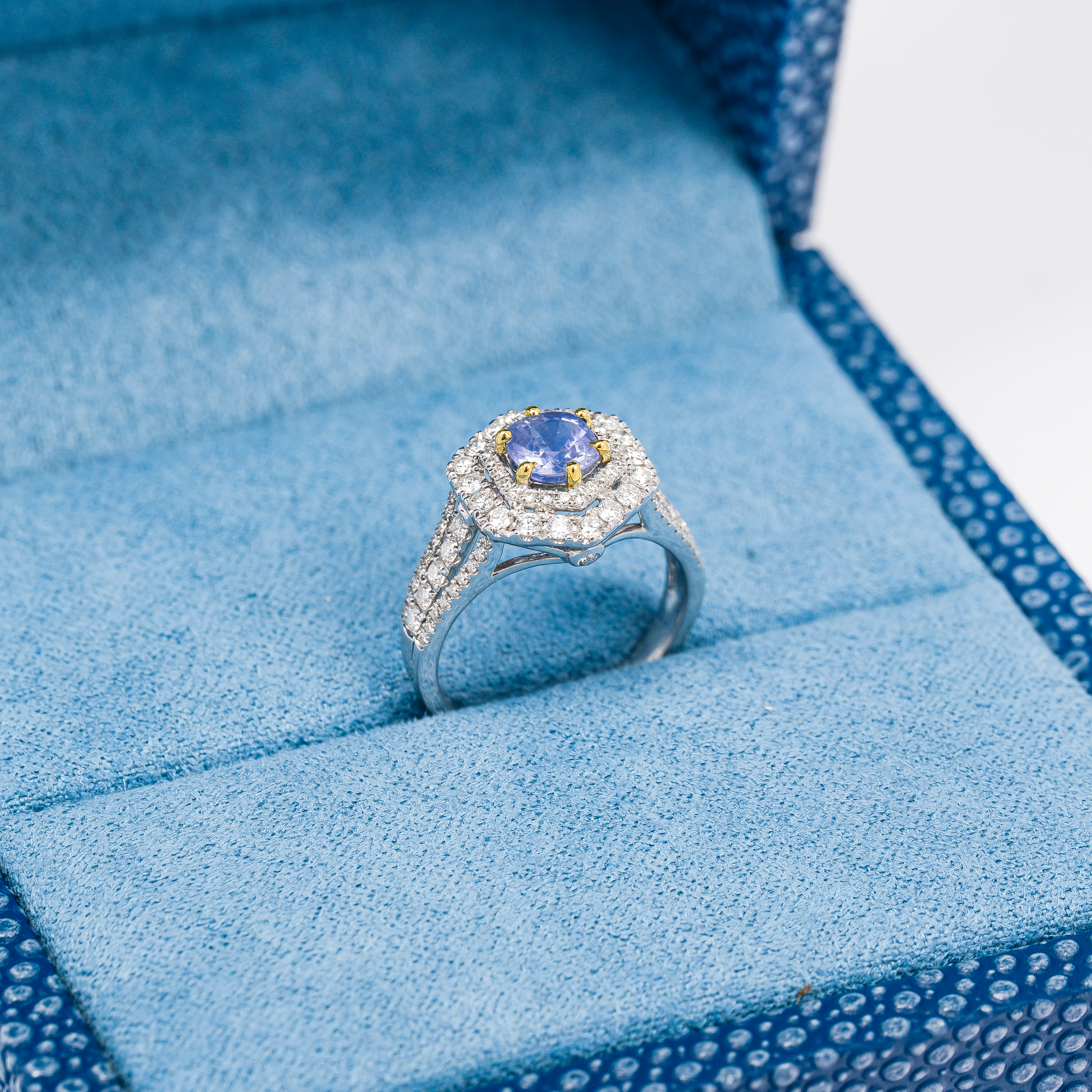 SAPPHIRE RING