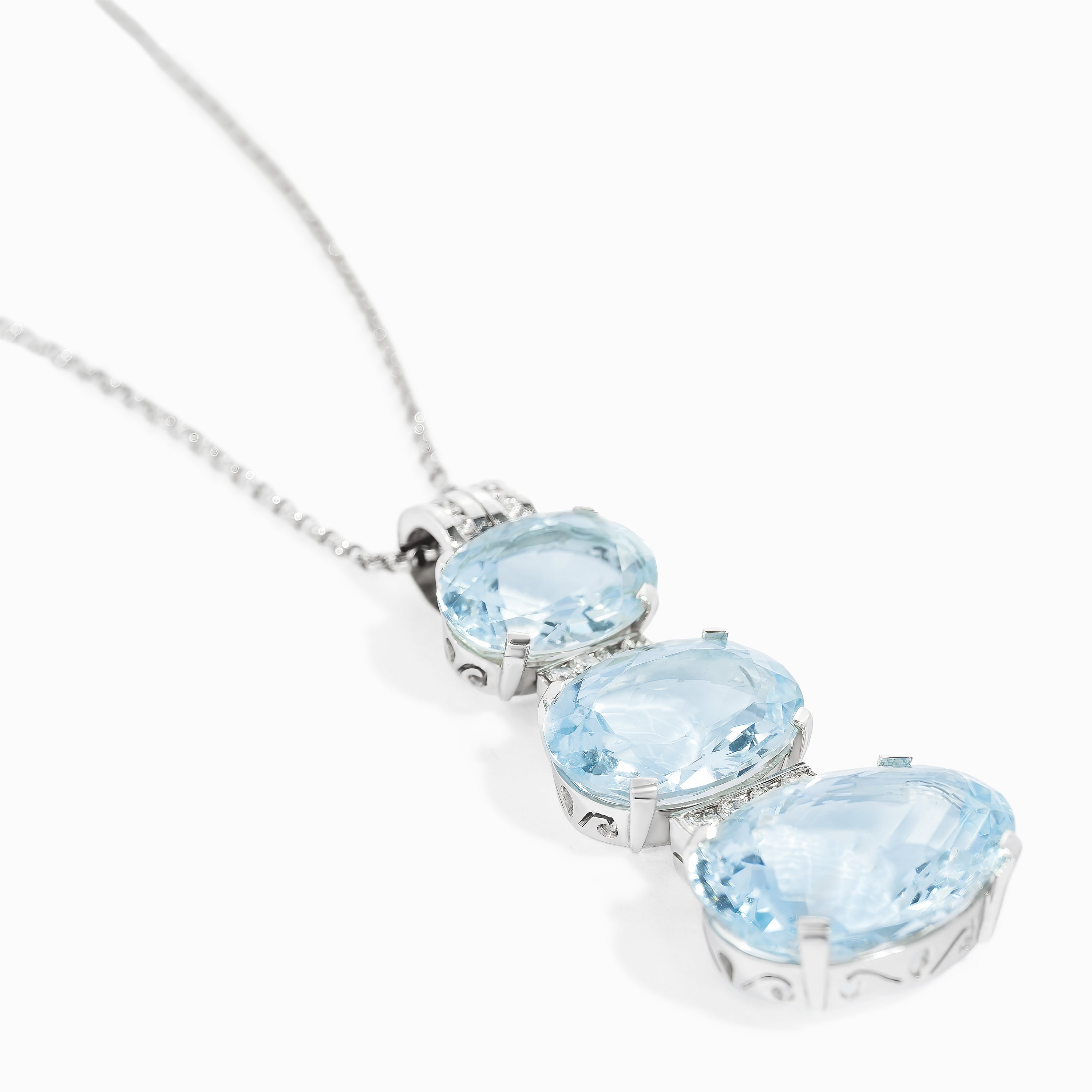 White Gold Stud Necklace with Aquamarine, Diamond Stones