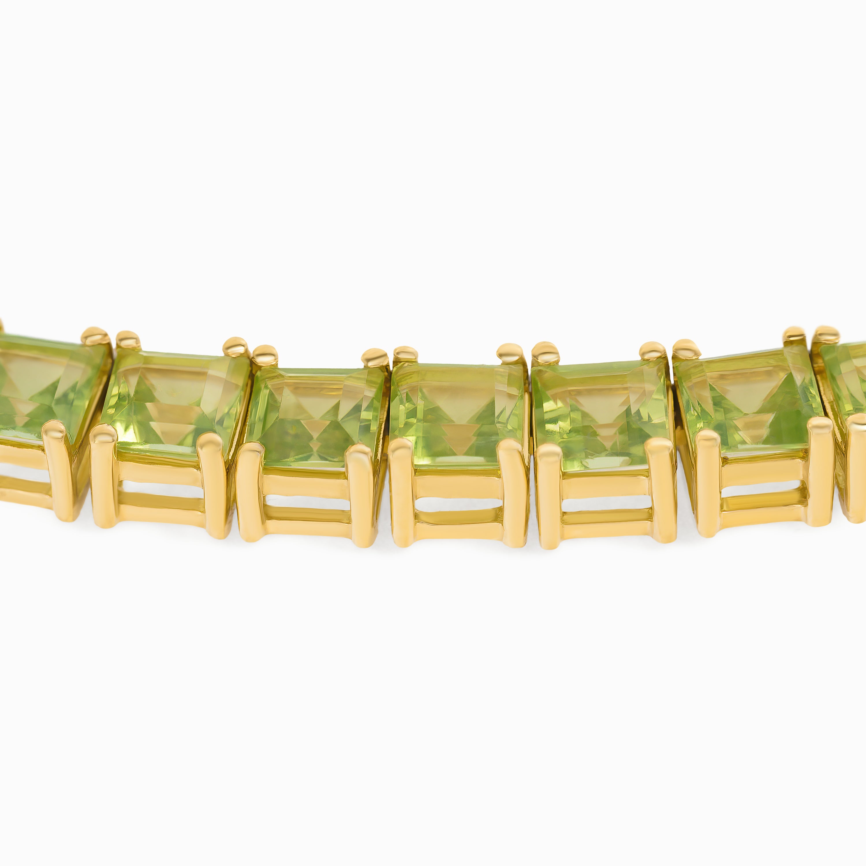 Yellow Gold Tennis Bracelet with Peridot Stones