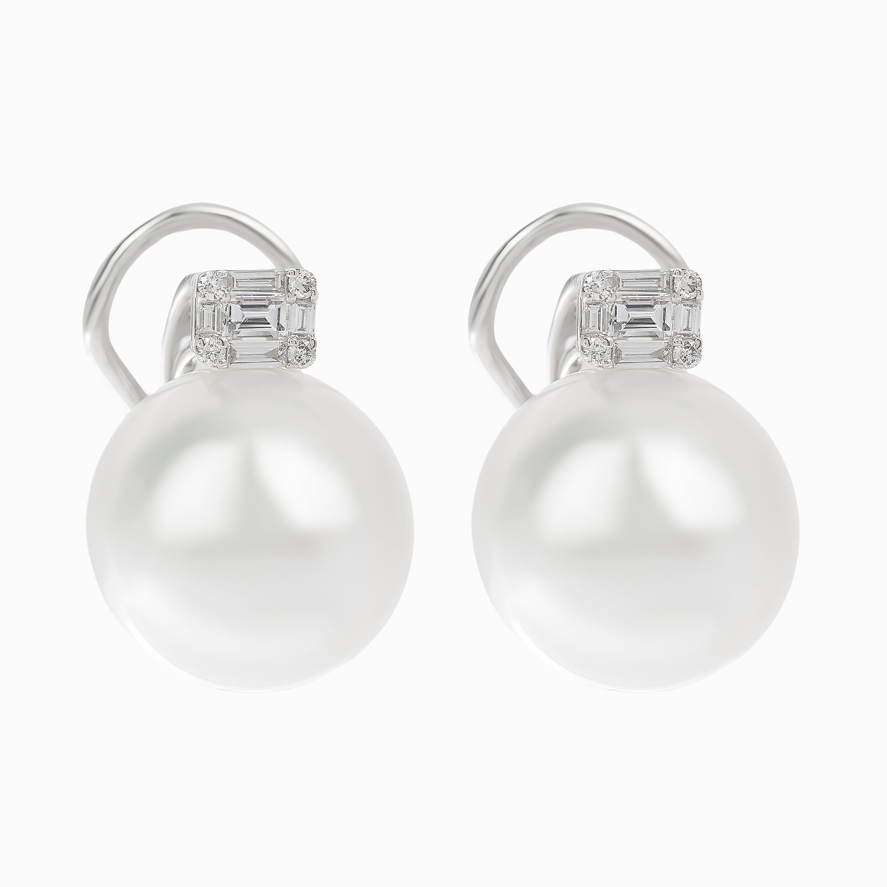 White Gold Huggie Earrings with Diamond, Pearl Stones