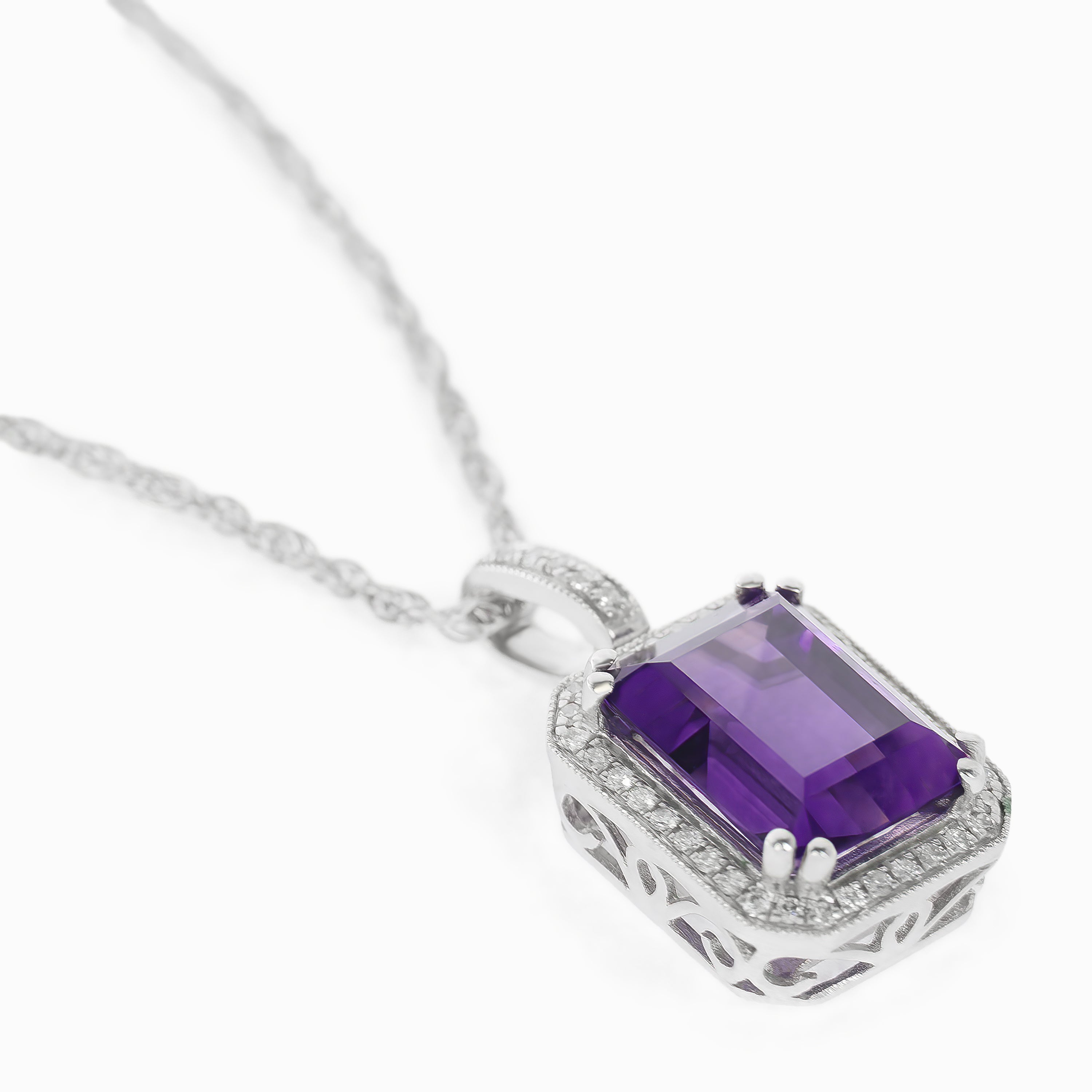 White Gold Pendant Necklace with Amethyst Stones