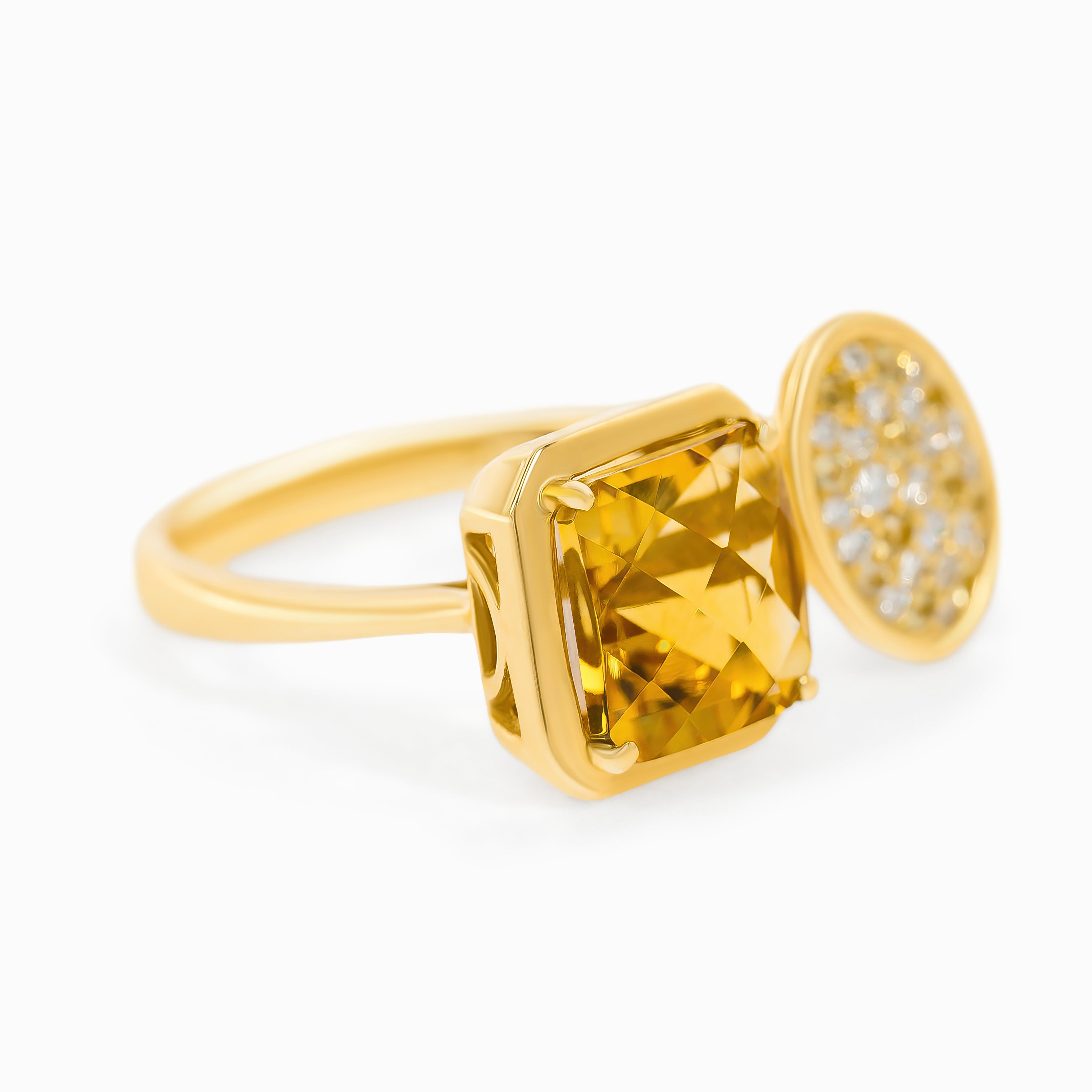 Yellow Gold Ring with Citrine, Diamond Stones