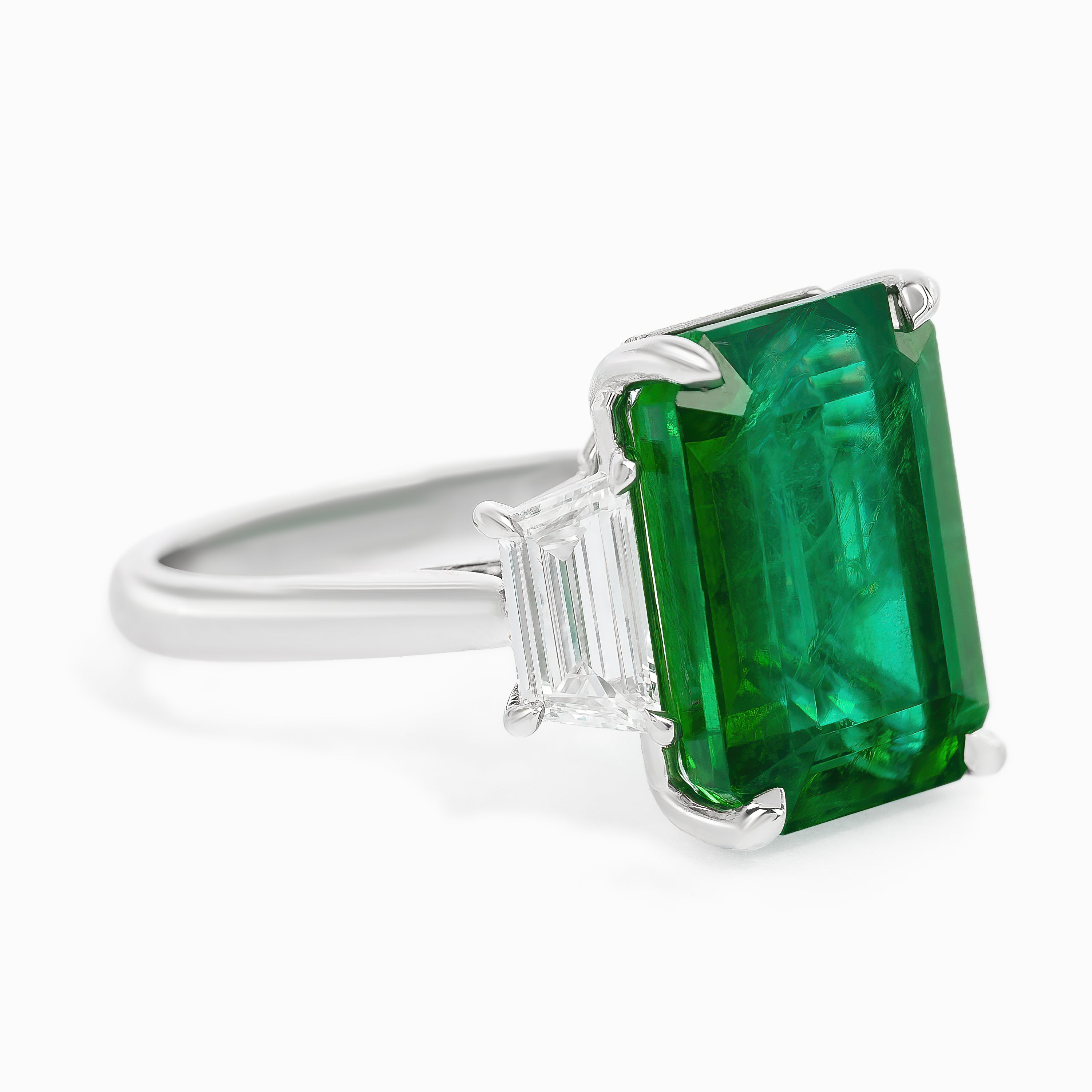 Platinum Ring with Diamond, Emerald Stones