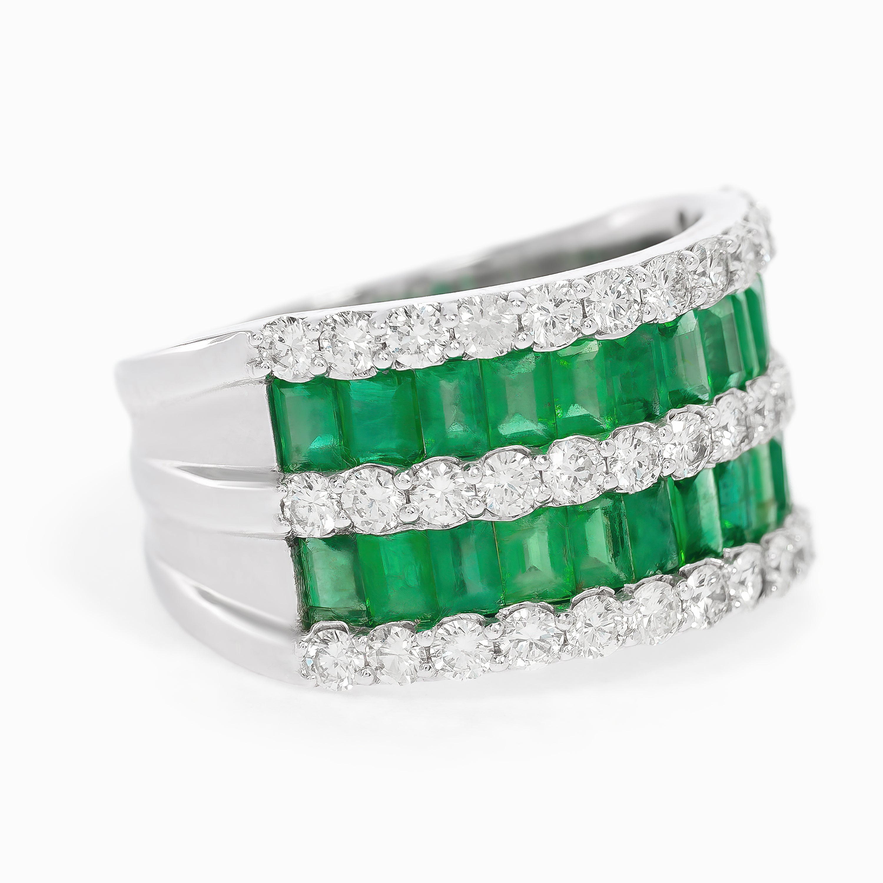 White Gold Ring with Diamond, Emerald Stones