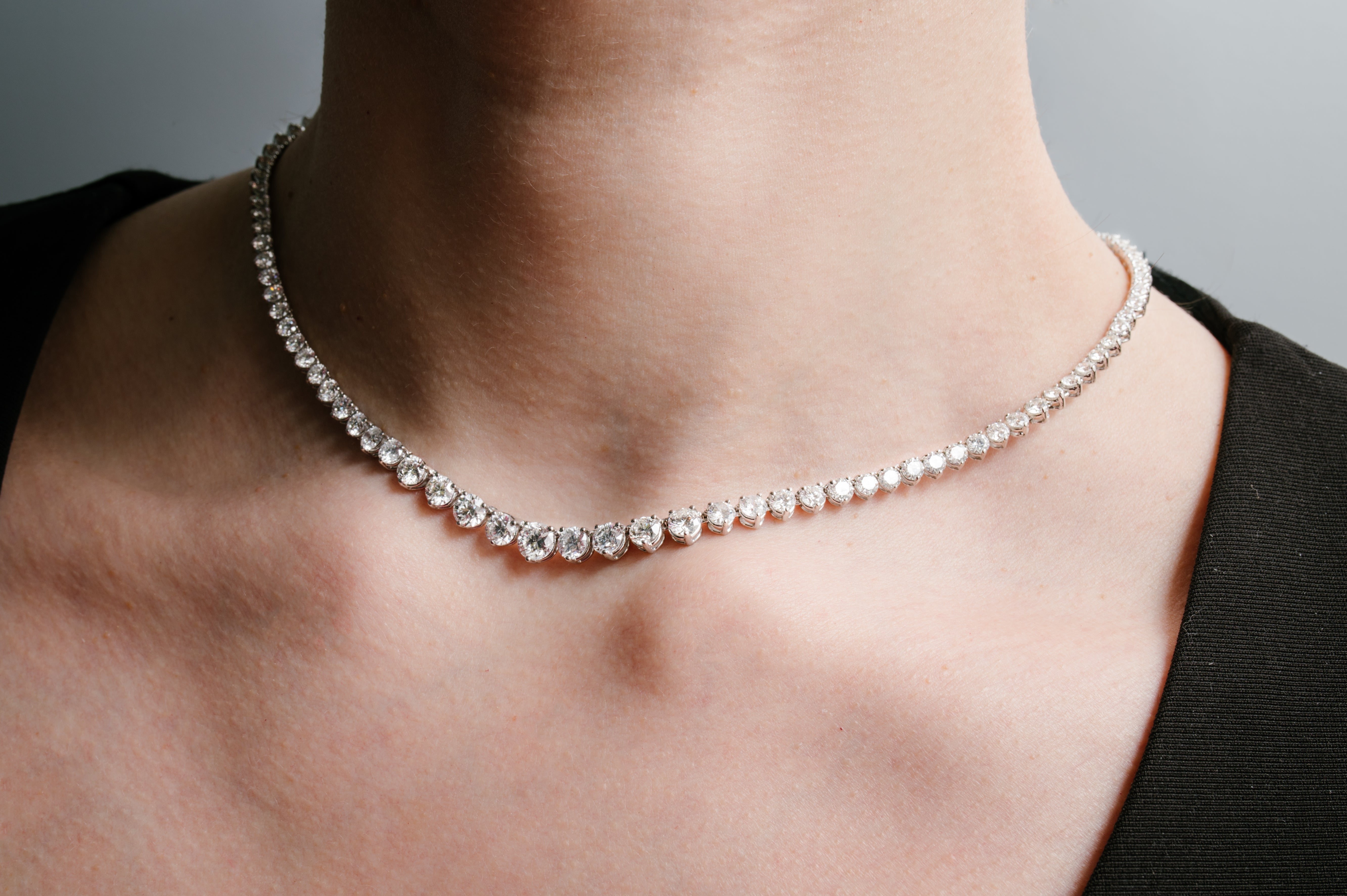 DIAMOND NECKLACE