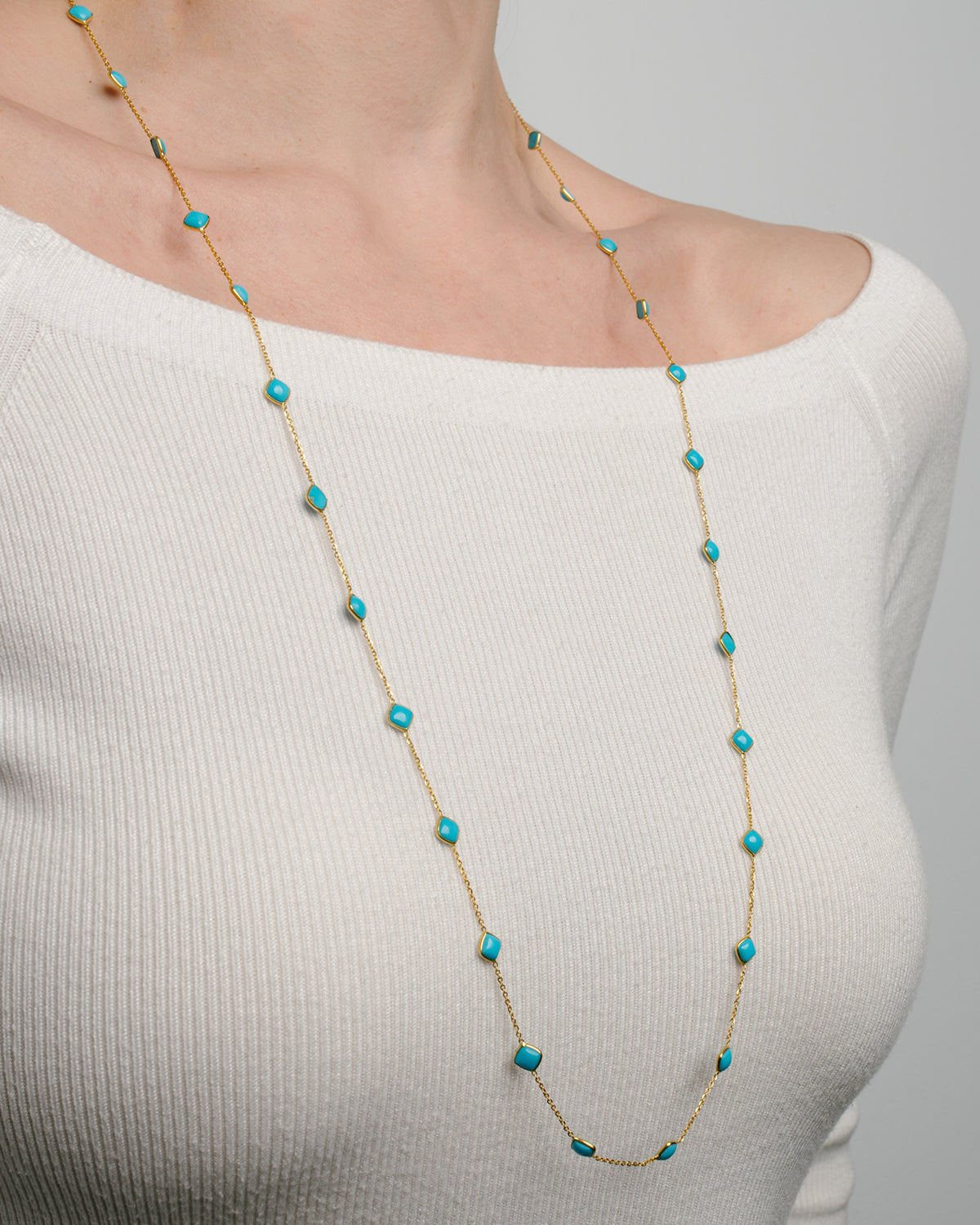 TURQUOISE NECKLACE