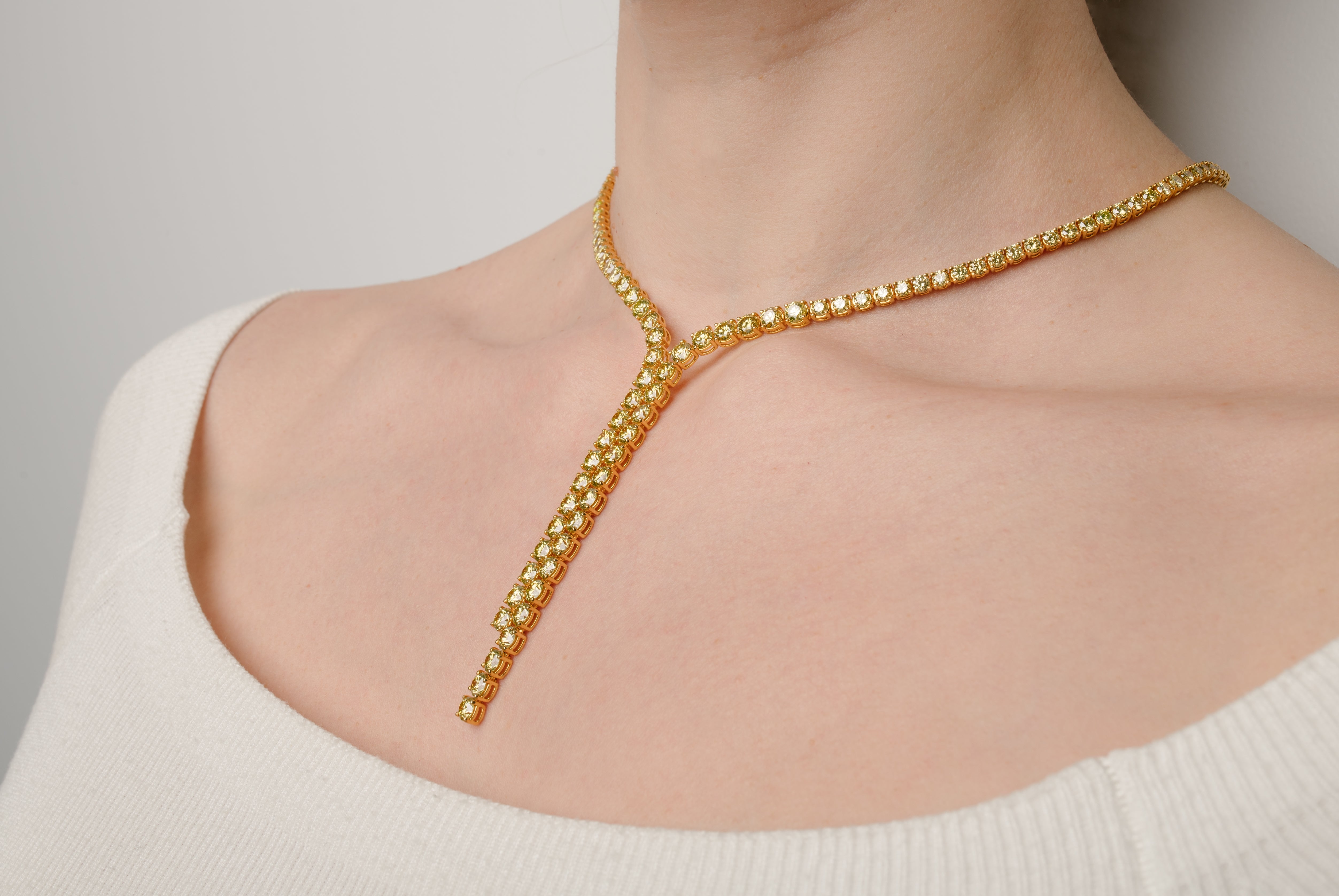 YELLOW DIAMOND NECKLACE