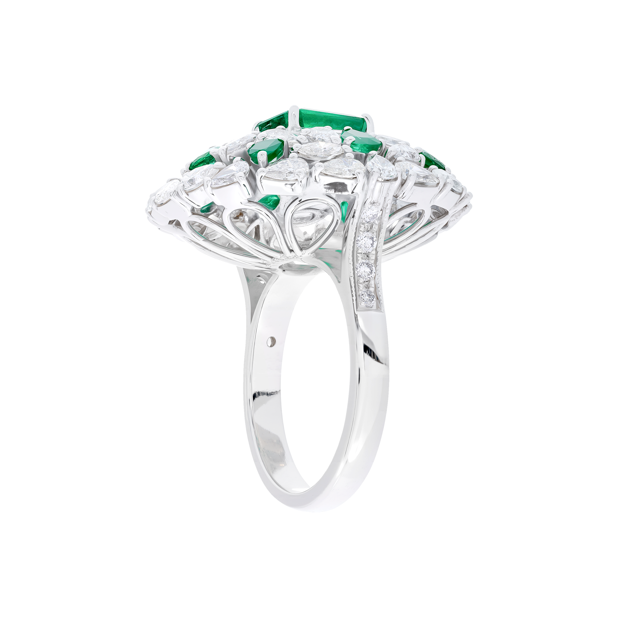 Round Emerald Ring With Diamonds