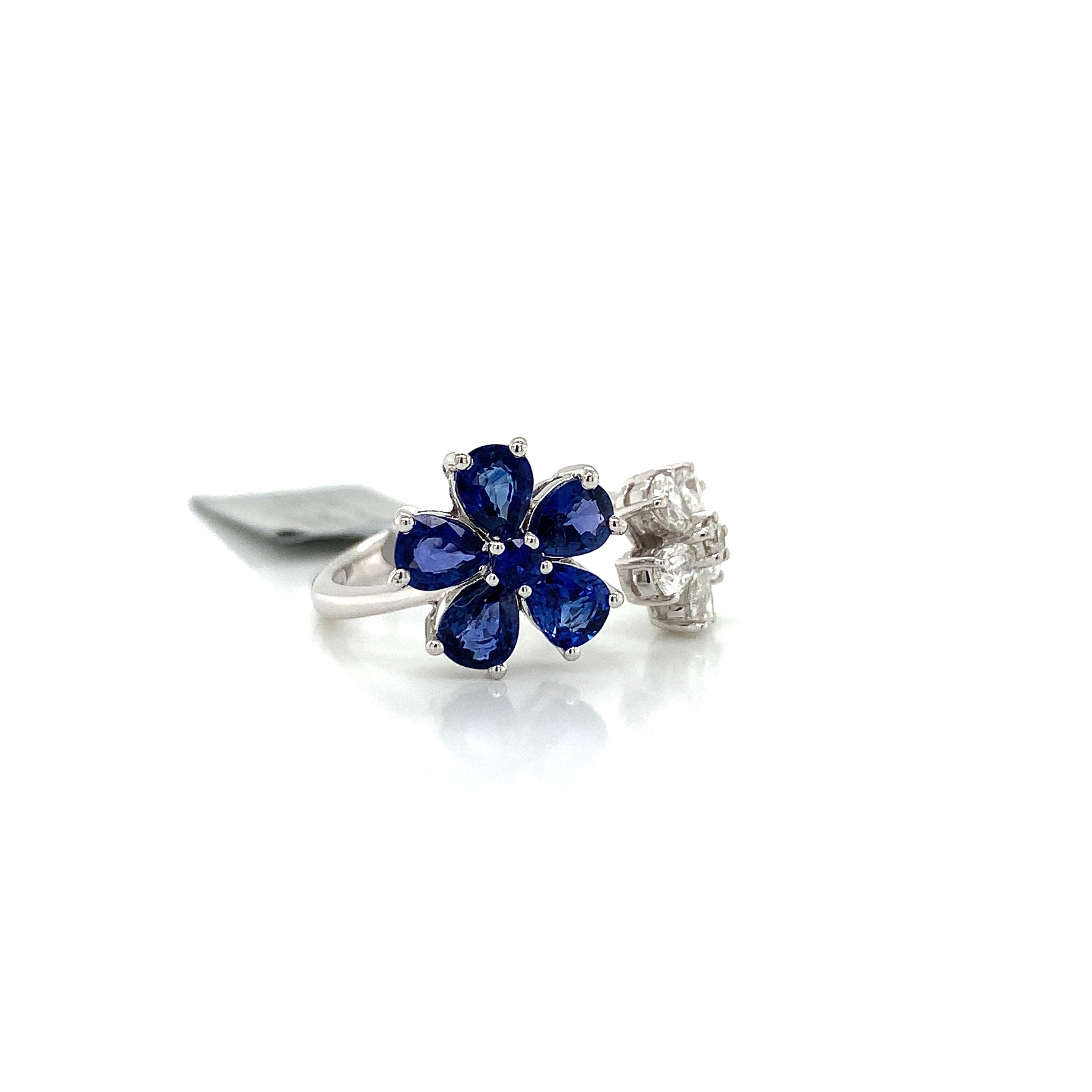 SAPPHIRE DIAMOND FLOWER RING