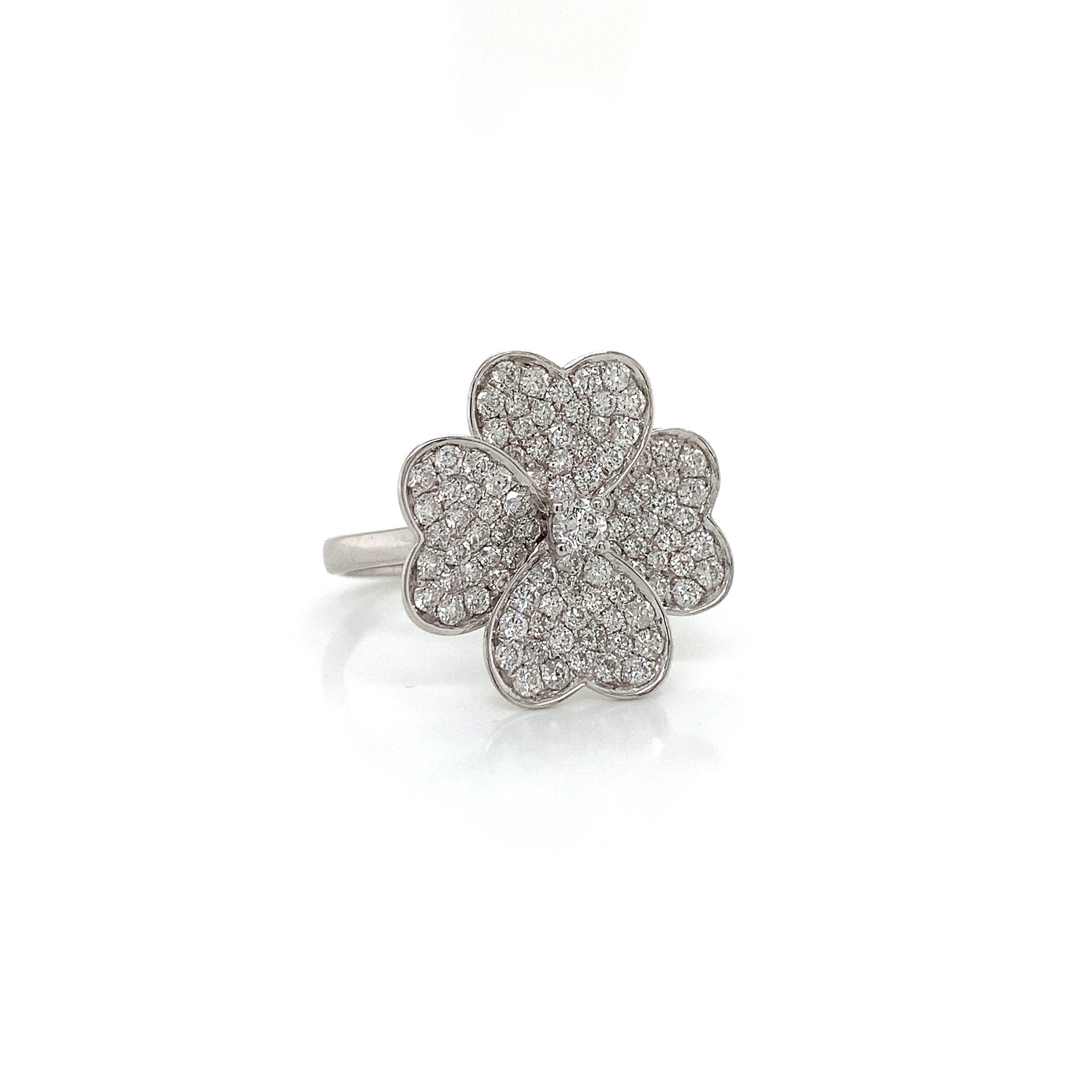 DIAMOND LUCKY CLOVER RING