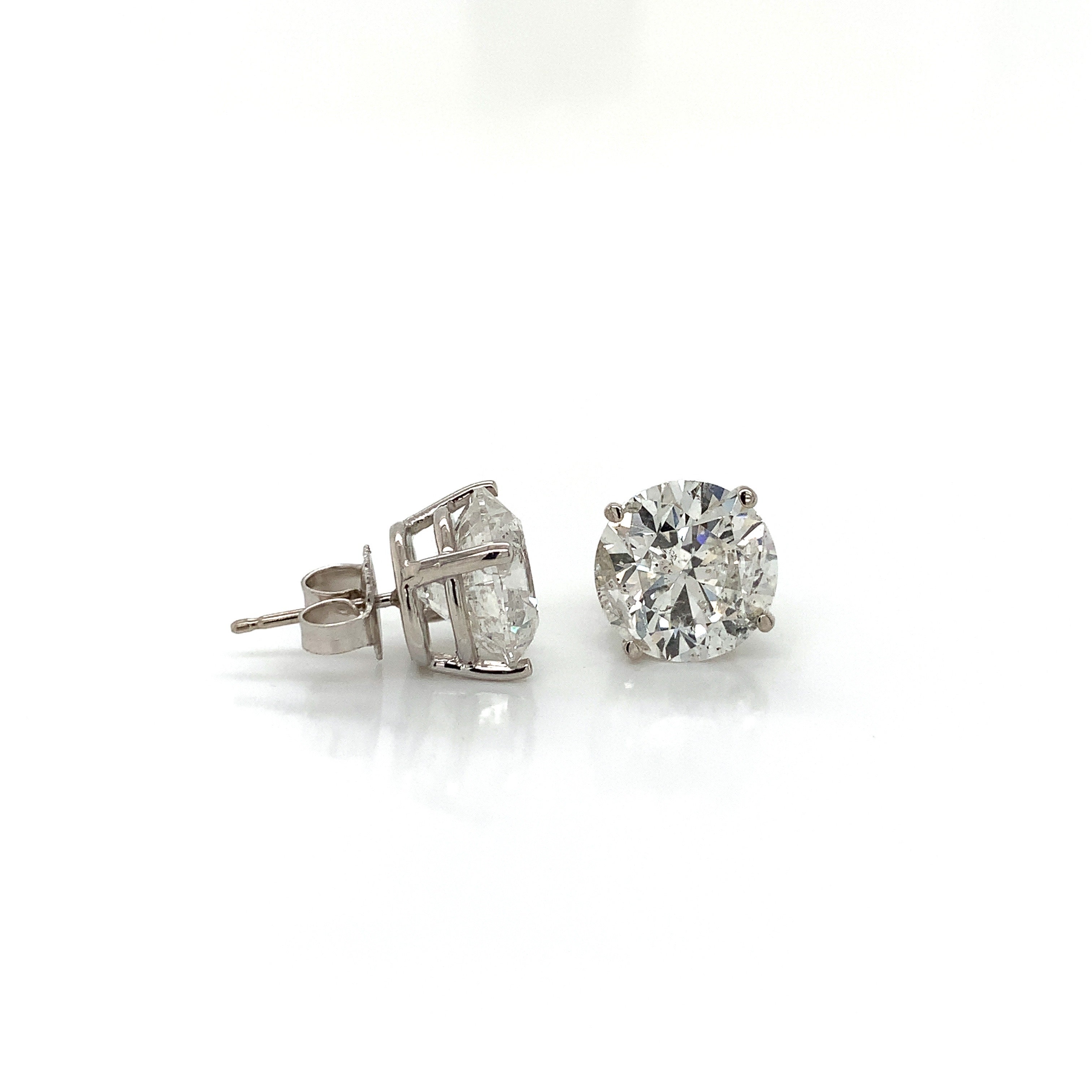 DIAMOND STUD EARRINGS