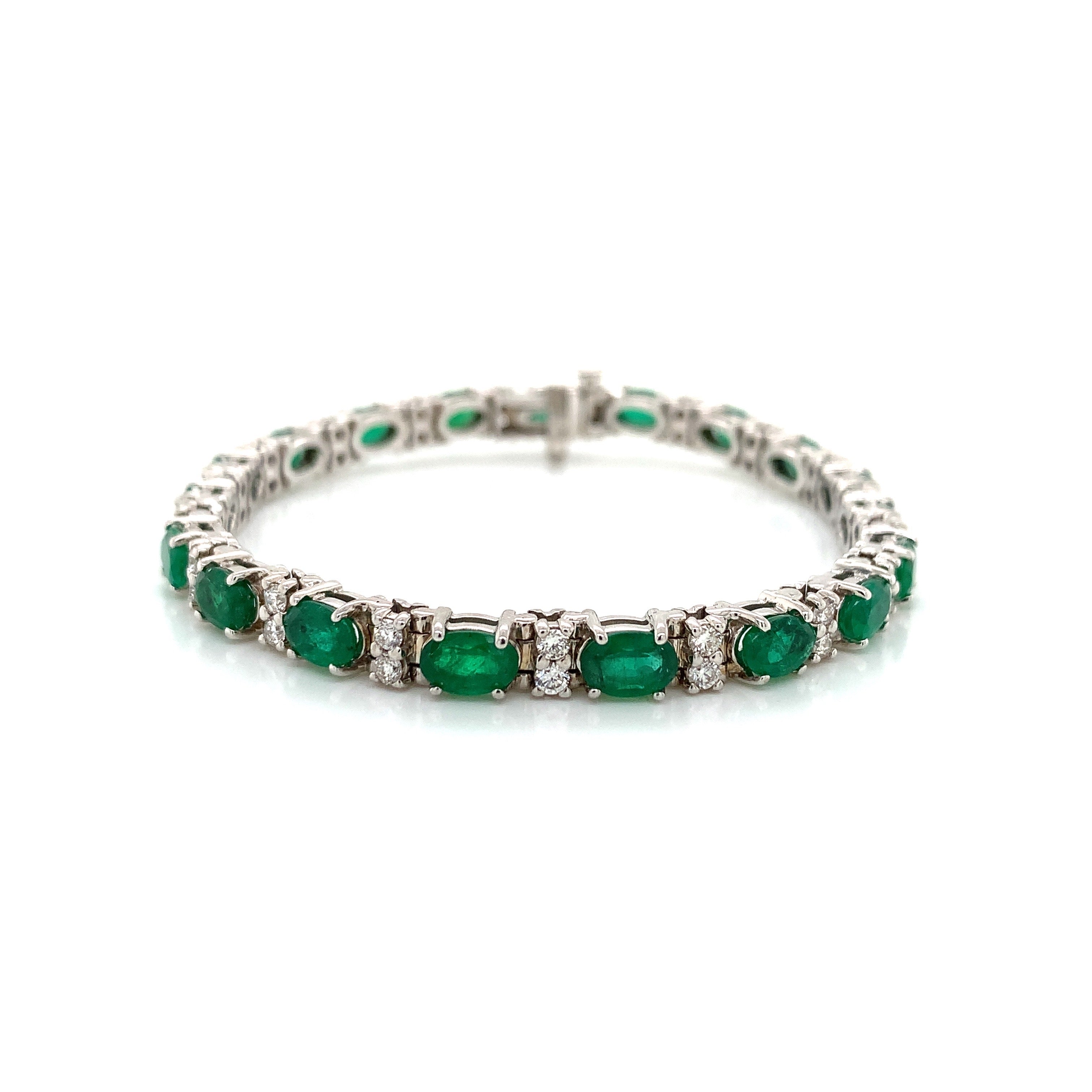 EMERALD OVAL BRACELET