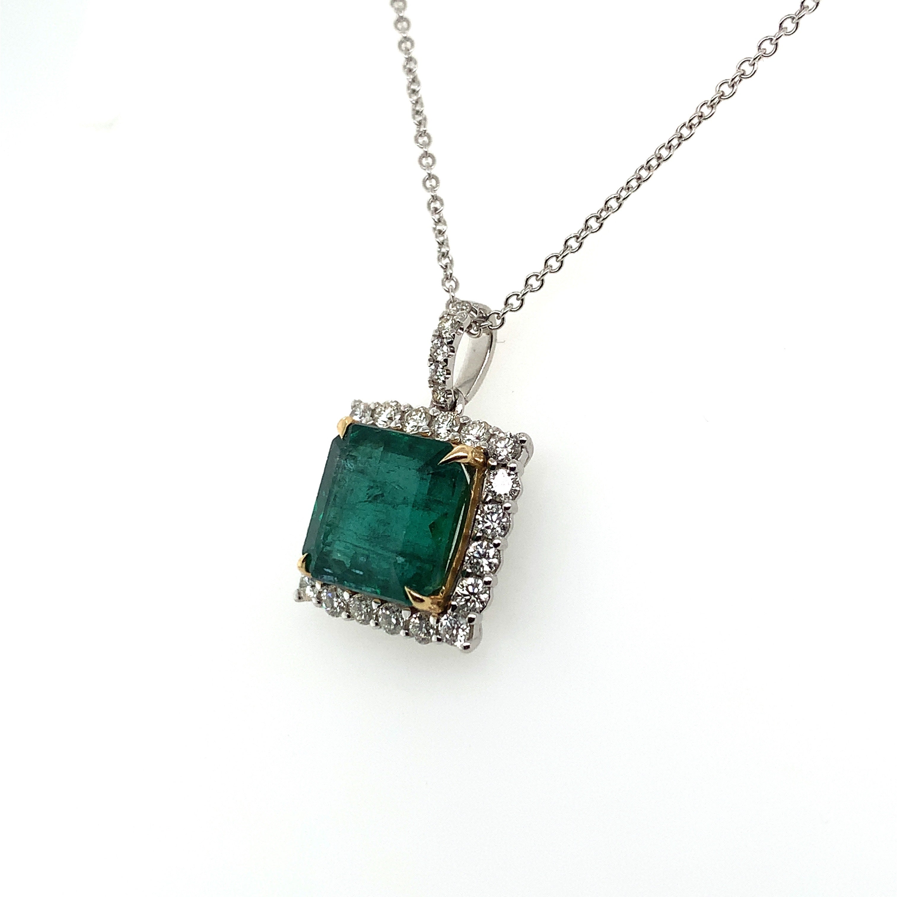EMERALD NECKLACE