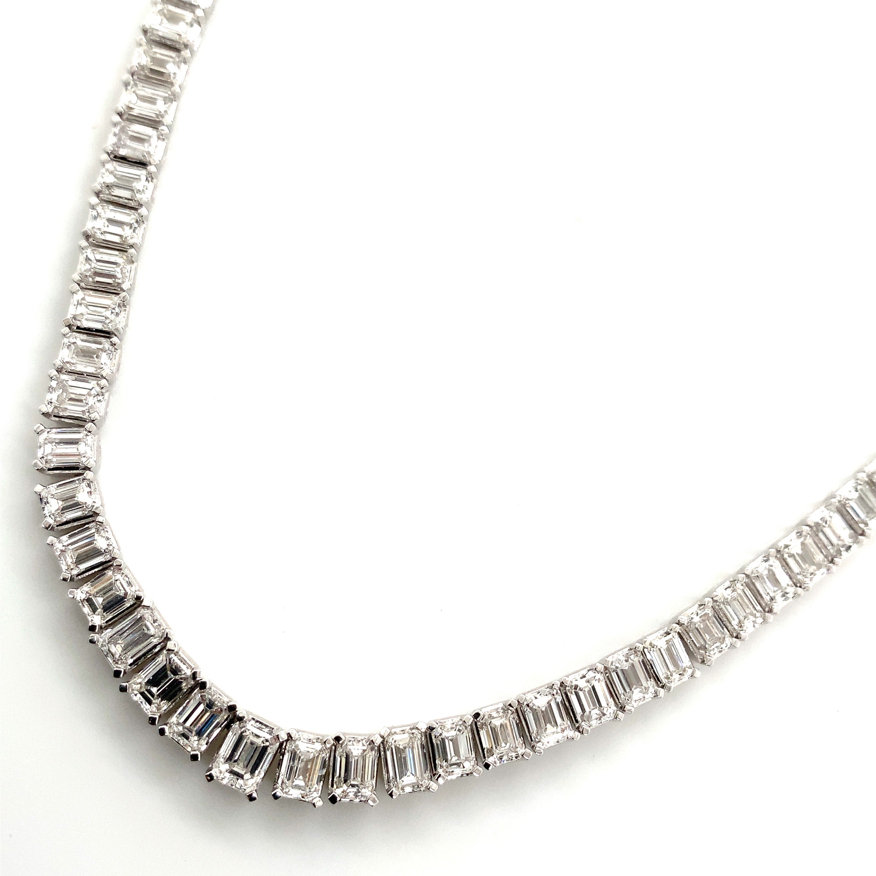 DIAMOND NECKLACE
