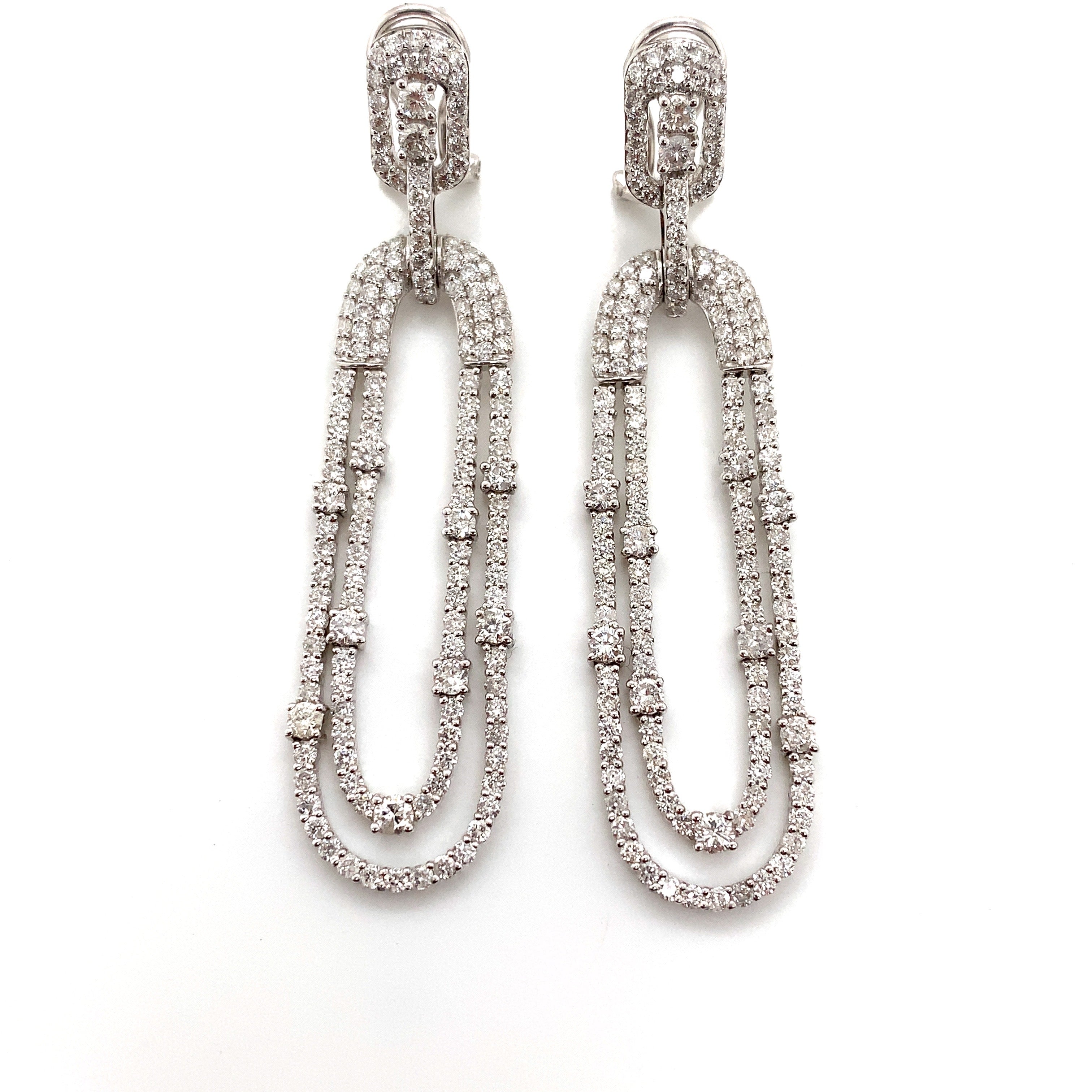 DIAMOND EARRINGS
