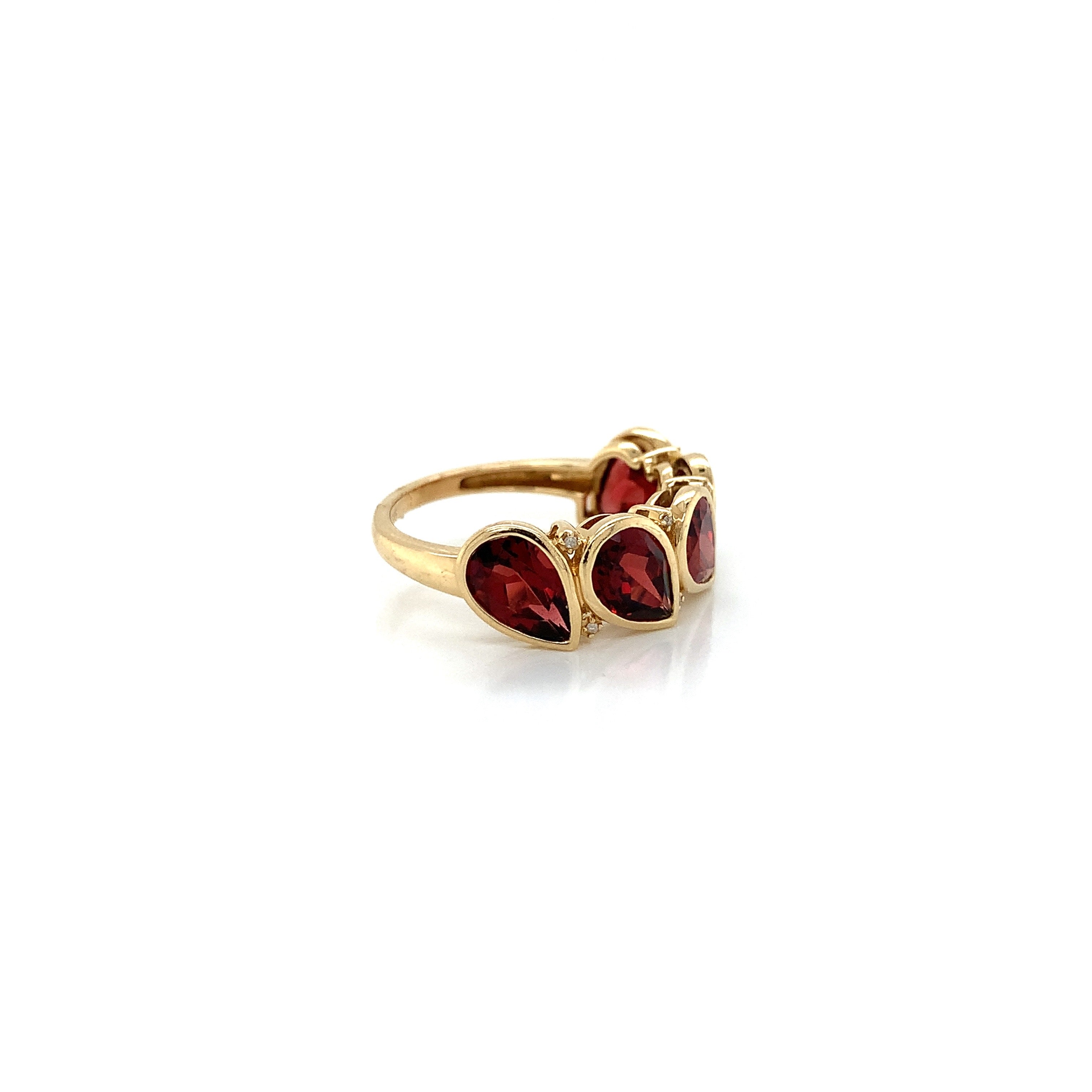 GARNET RING