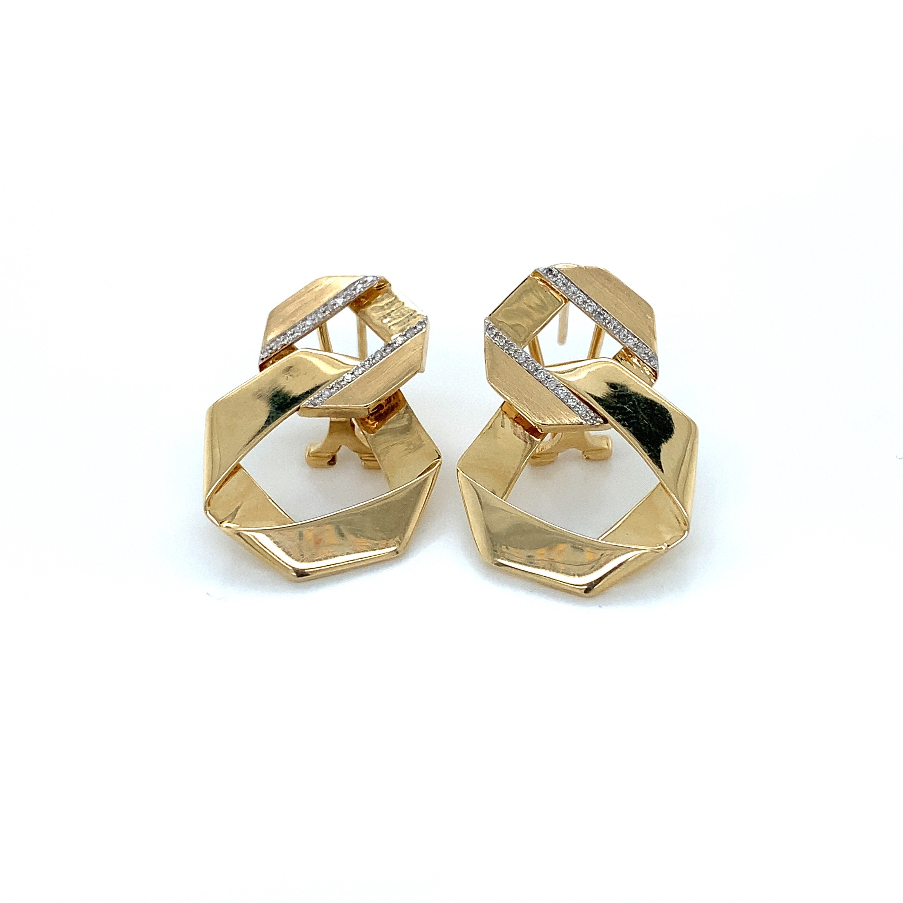 DIAMOND EARRINGS