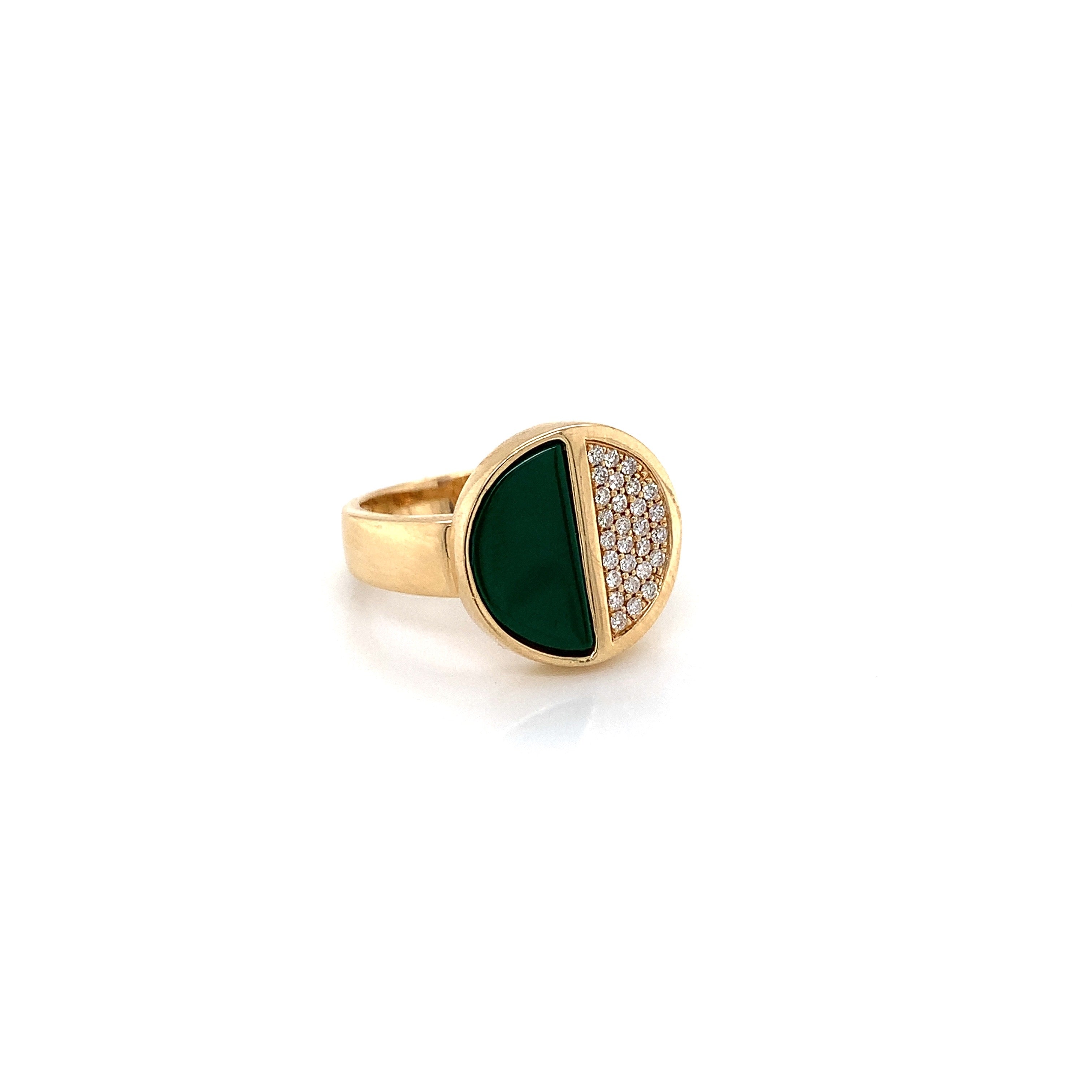 DIAMOND RING