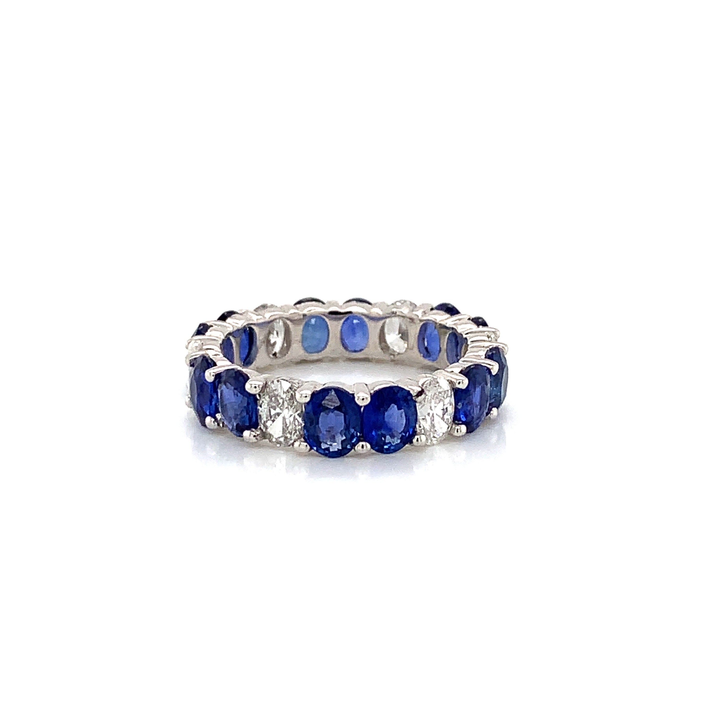 SAPPHIRE DIAMOND RING