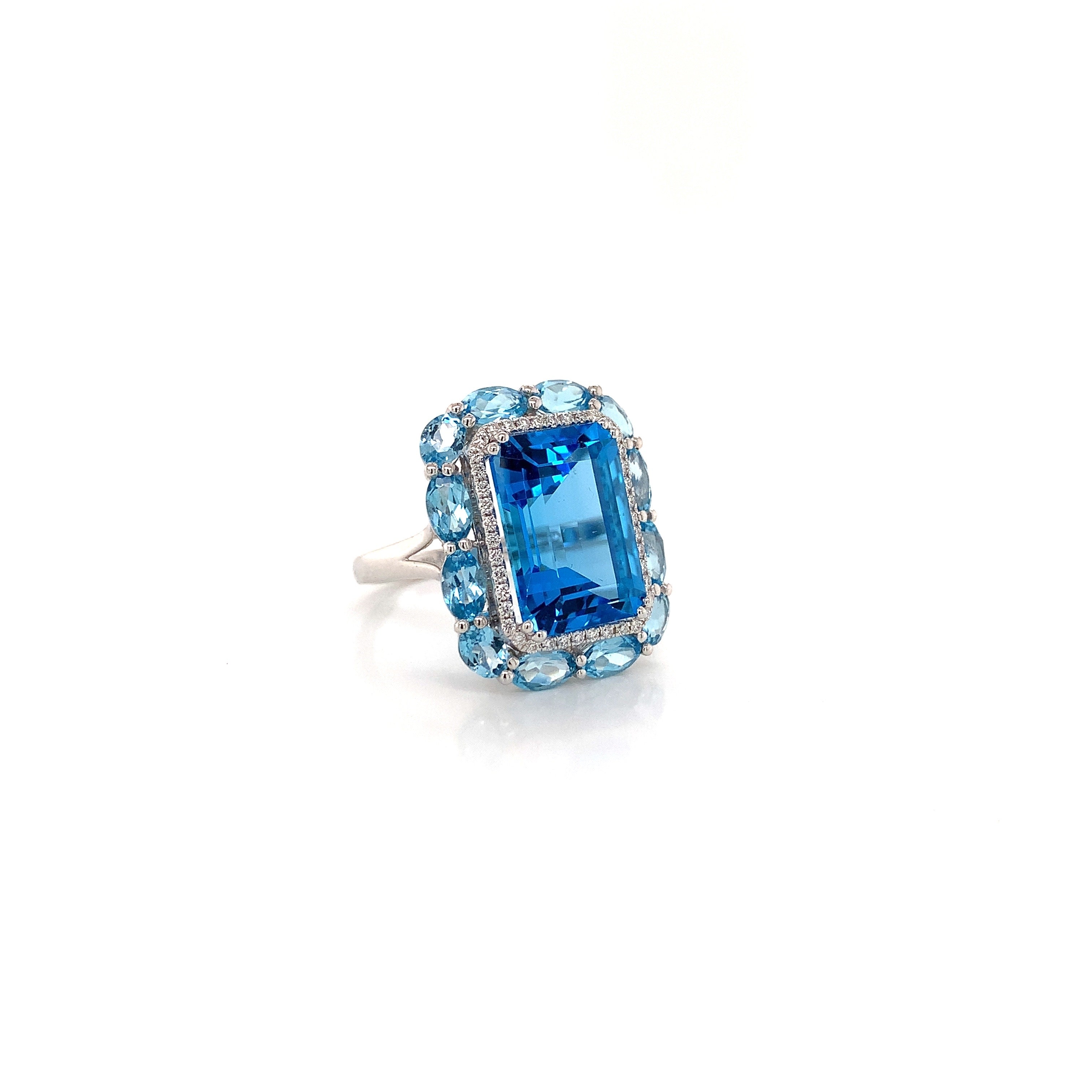 White Gold Ring with Diamond, Topaz Stones